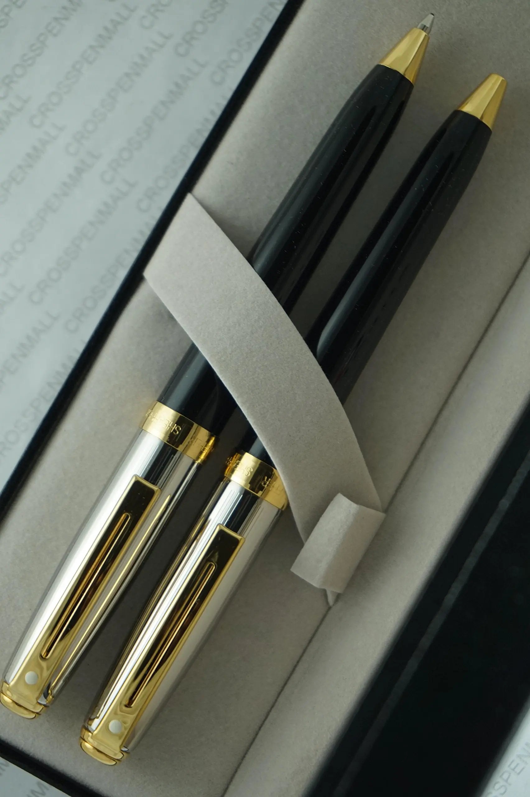 Sheaffer Prelude Ball Pen/Mechanical Pencil Set, Black Lacquer Finish with Palladium Plate Cap and 22K Gold Plate Trim (SH/337-9) - crosspenmall.com