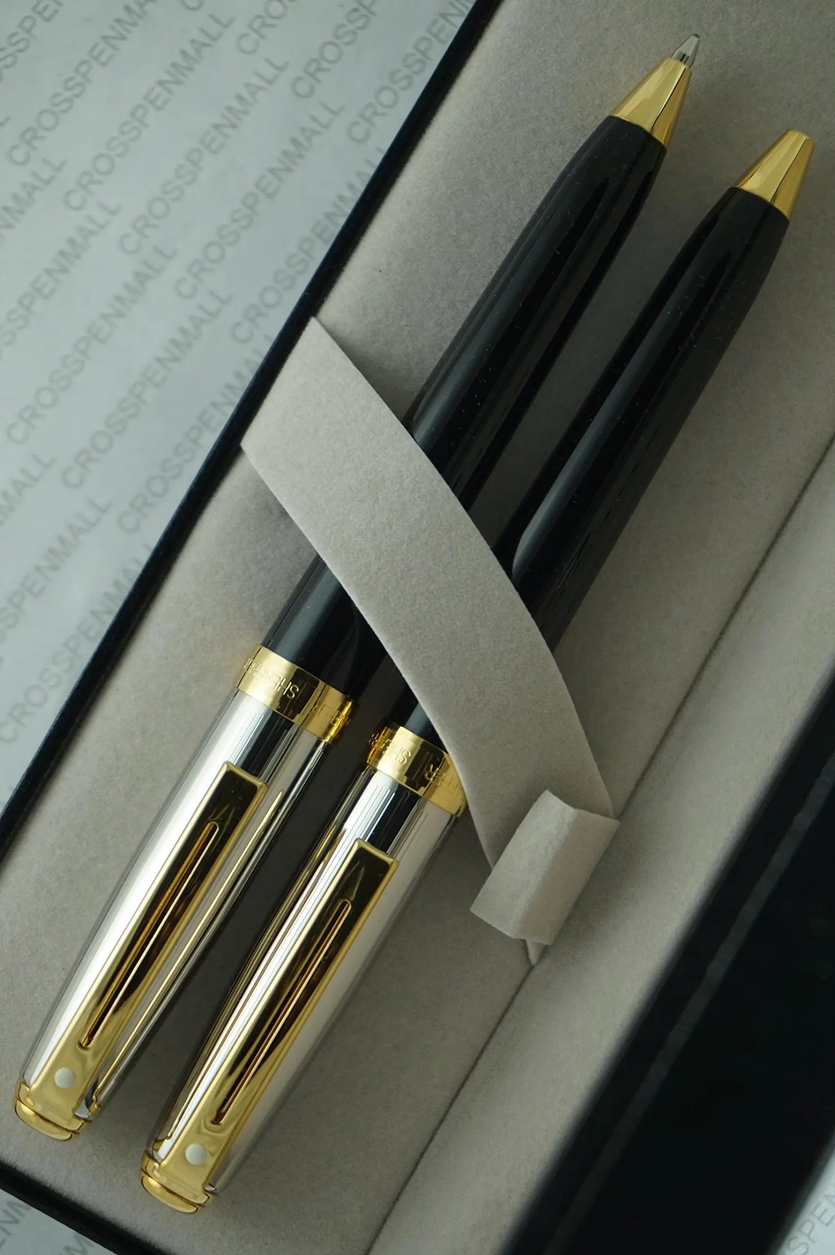 Sheaffer Prelude Ball Pen/Mechanical Pencil Set, Black Lacquer Finish with Palladium Plate Cap and 22K Gold Plate Trim (SH/337-9) - crosspenmall.com
