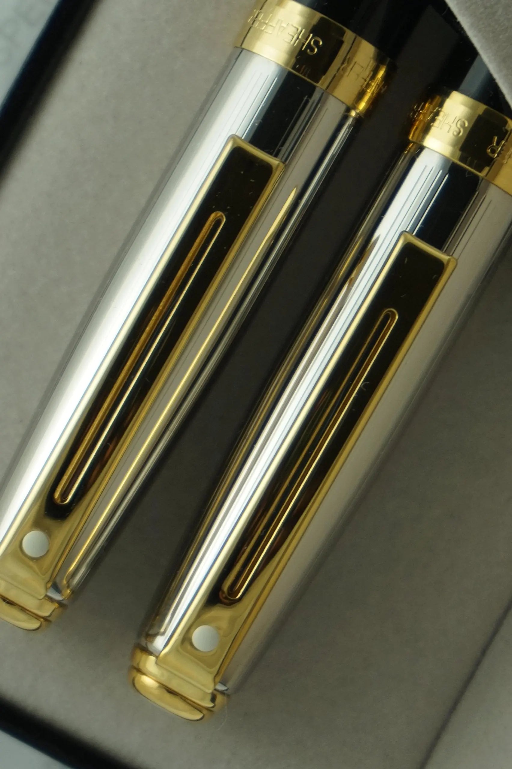 Sheaffer Prelude Ball Pen/Mechanical Pencil Set, Black Lacquer Finish with Palladium Plate Cap and 22K Gold Plate Trim (SH/337-9) - crosspenmall.com