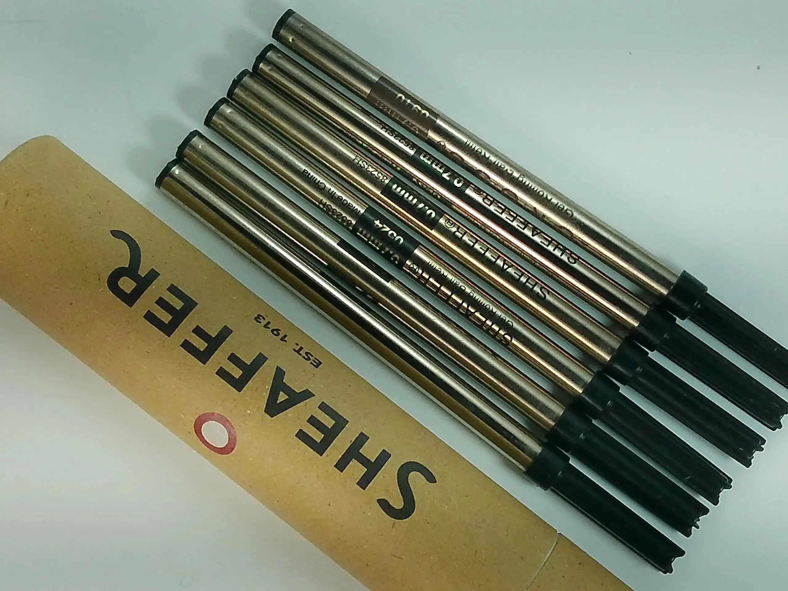 Sheaffer Medium Point C-Style Gel Ink Refills for Rollerball Pens, (Bulk Pack of 6/Pack) in Storage Tube .Fits Award, Pop & All Selective Cross Rollerball pens (8523SH) 6ct/pk (New Version) Black (6) Sheaffer