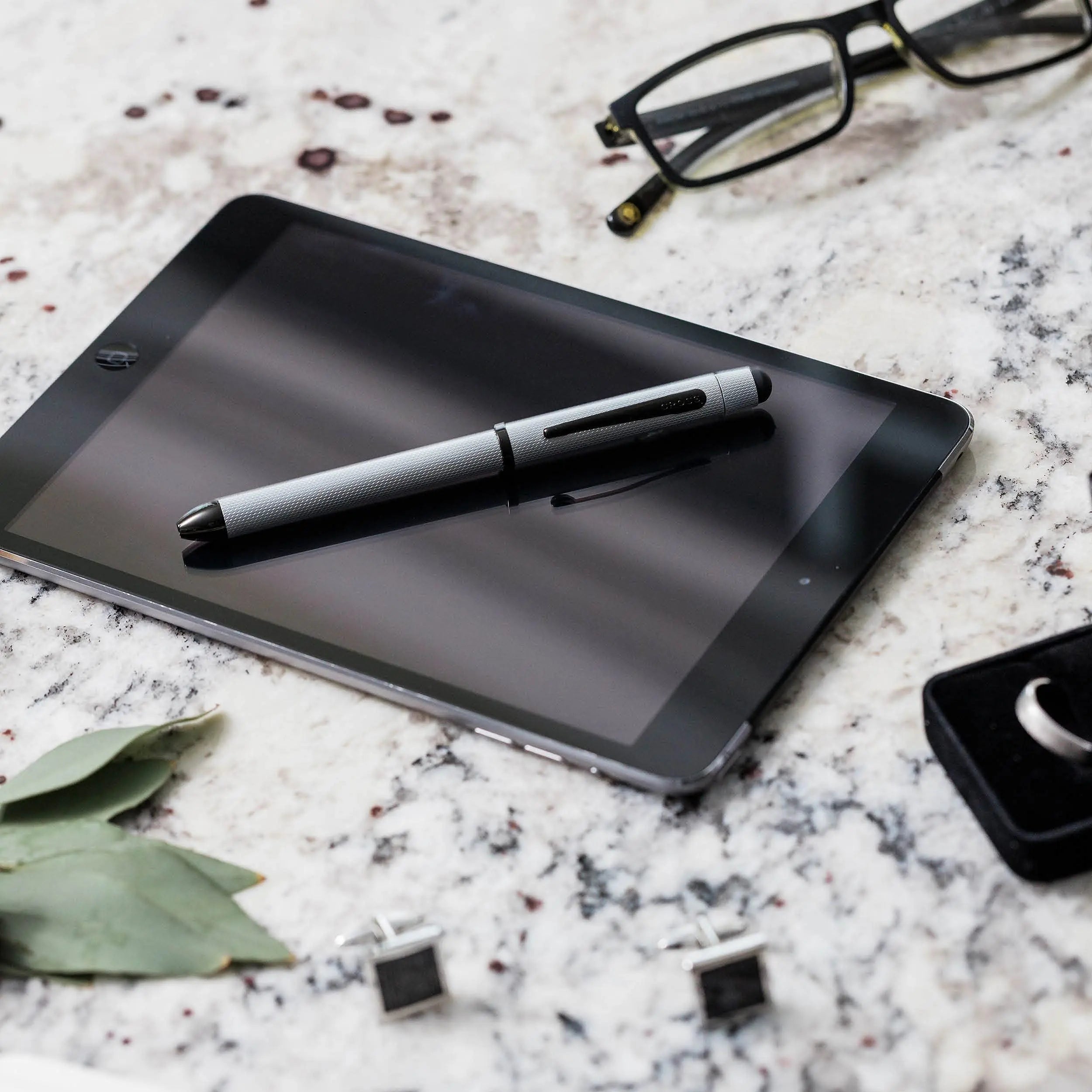 CROSS A. T Tech 3 Multifunction Pen + Frosty Steel New in Self Serve Box. - crosspenmall.com