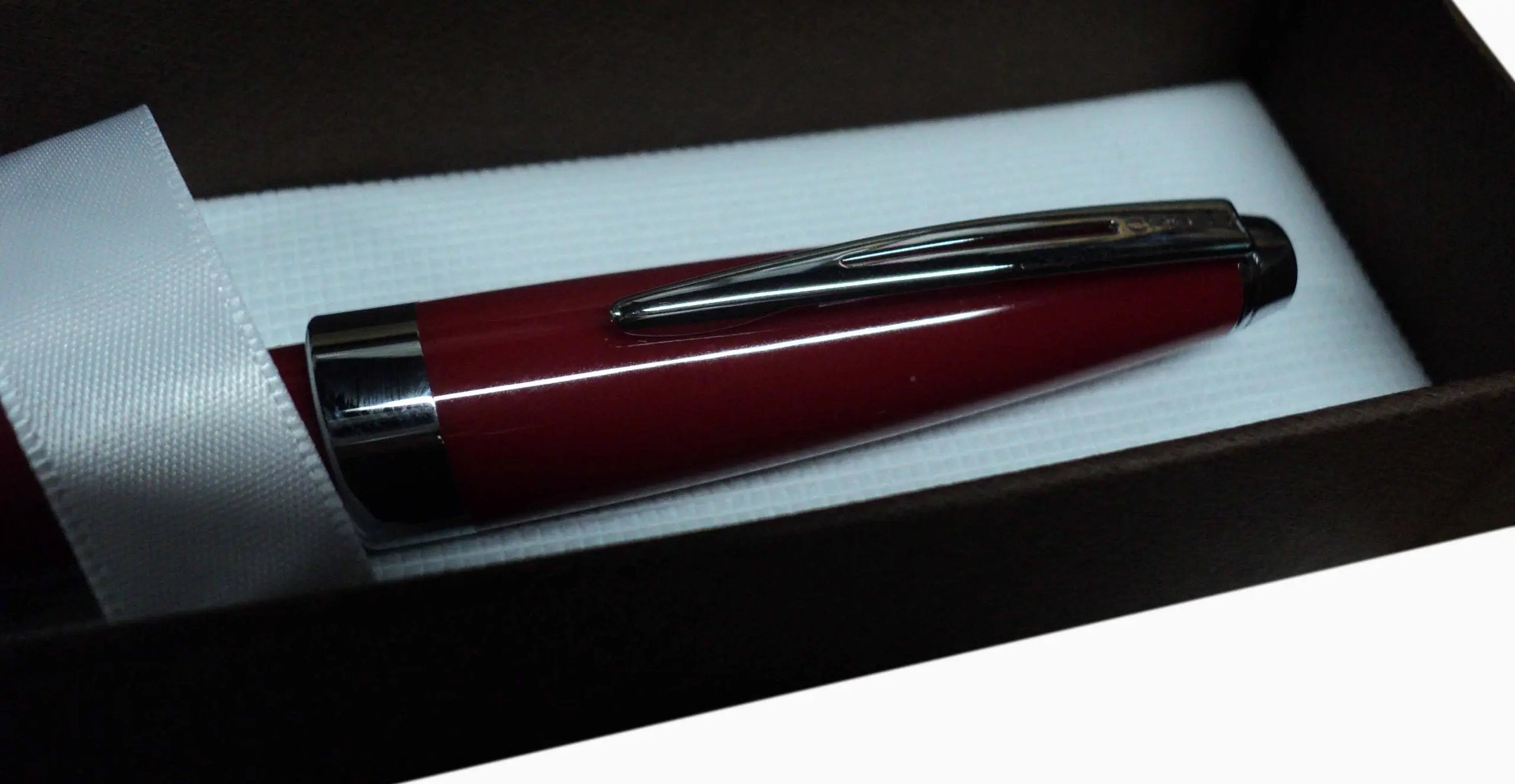 Cross Aventura Red Pen SP - crosspenmall.com