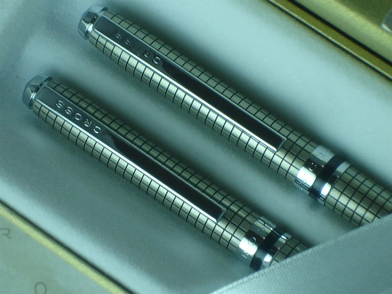 Cross Barclay Champagne Crosshatch Pattern Ball Point Pen and 0.7mm Pencil Set in Cross Gift Box Cross