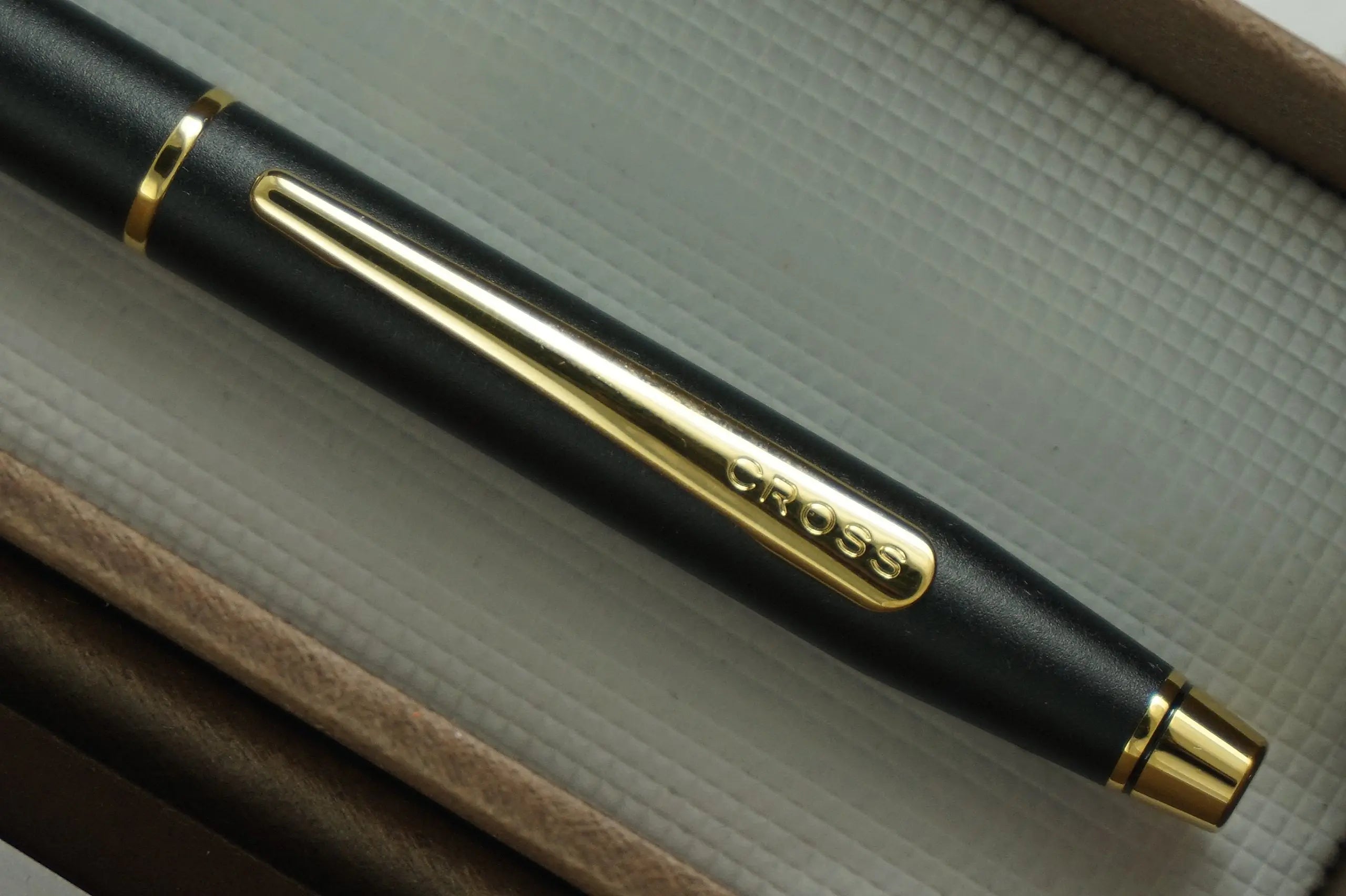 Cross Century Spire Silhouette Satin Matte Black with 23KT Gold Appointments Rollerball (Rolling Ball) Pen - crosspenmall.com