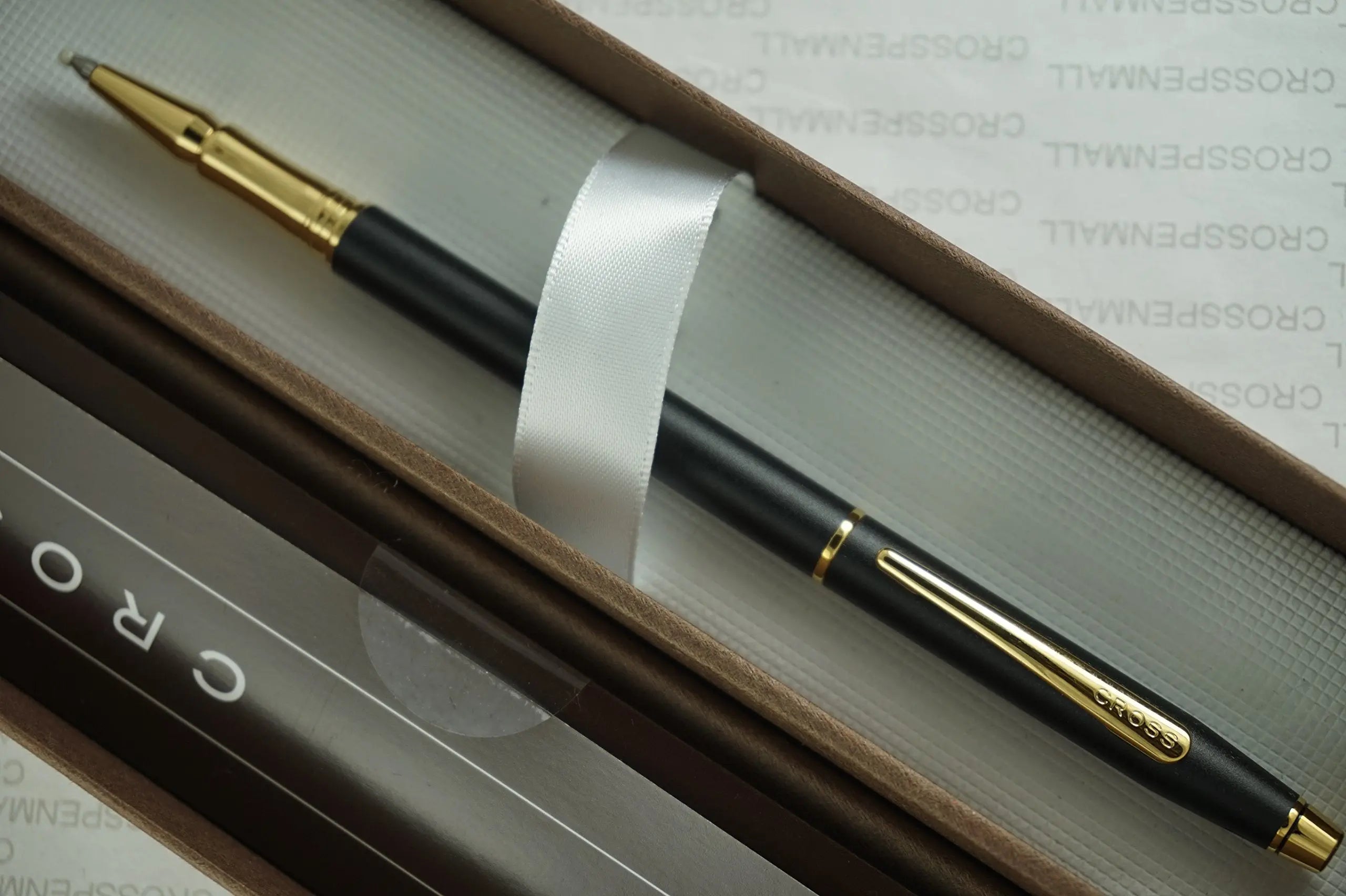 Cross Century Spire Silhouette Satin Matte Black with 23KT Gold Appointments Rollerball (Rolling Ball) Pen - crosspenmall.com