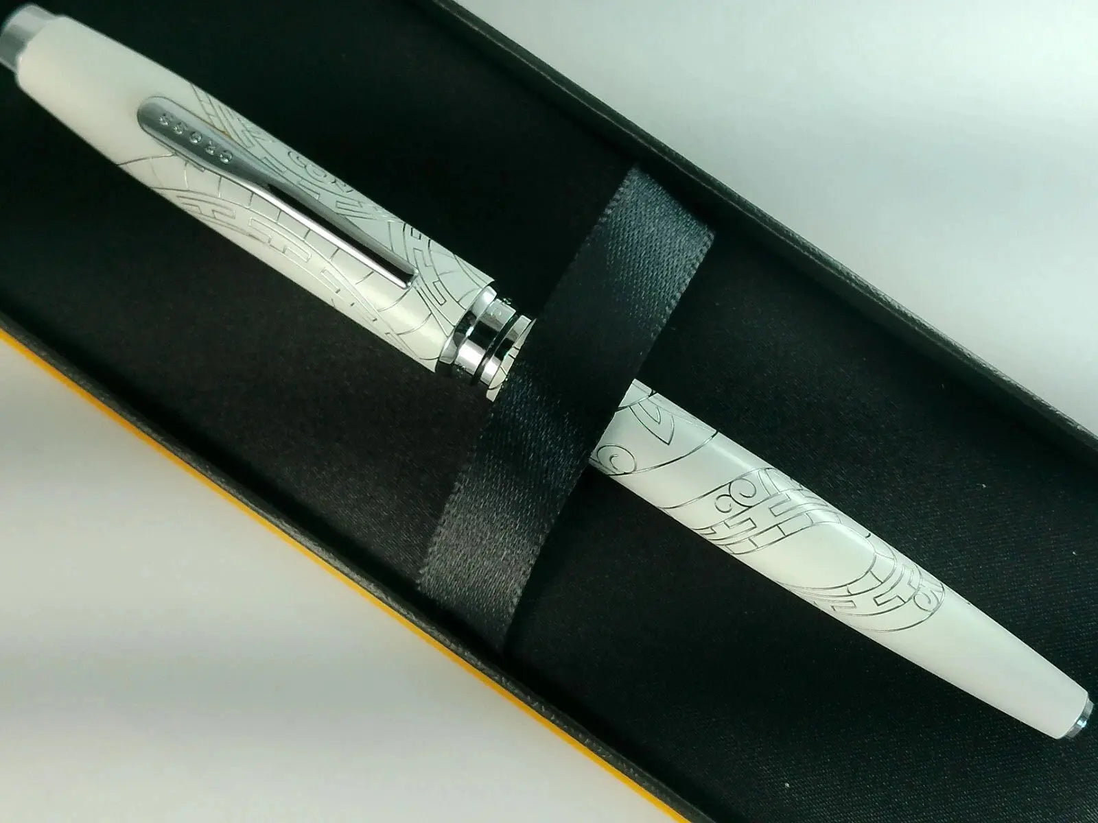 Cross Coventry Year of the Snake Pearl White Lacquer Fountain Pen, Engraved Snake Design Cap and Barrel Cross