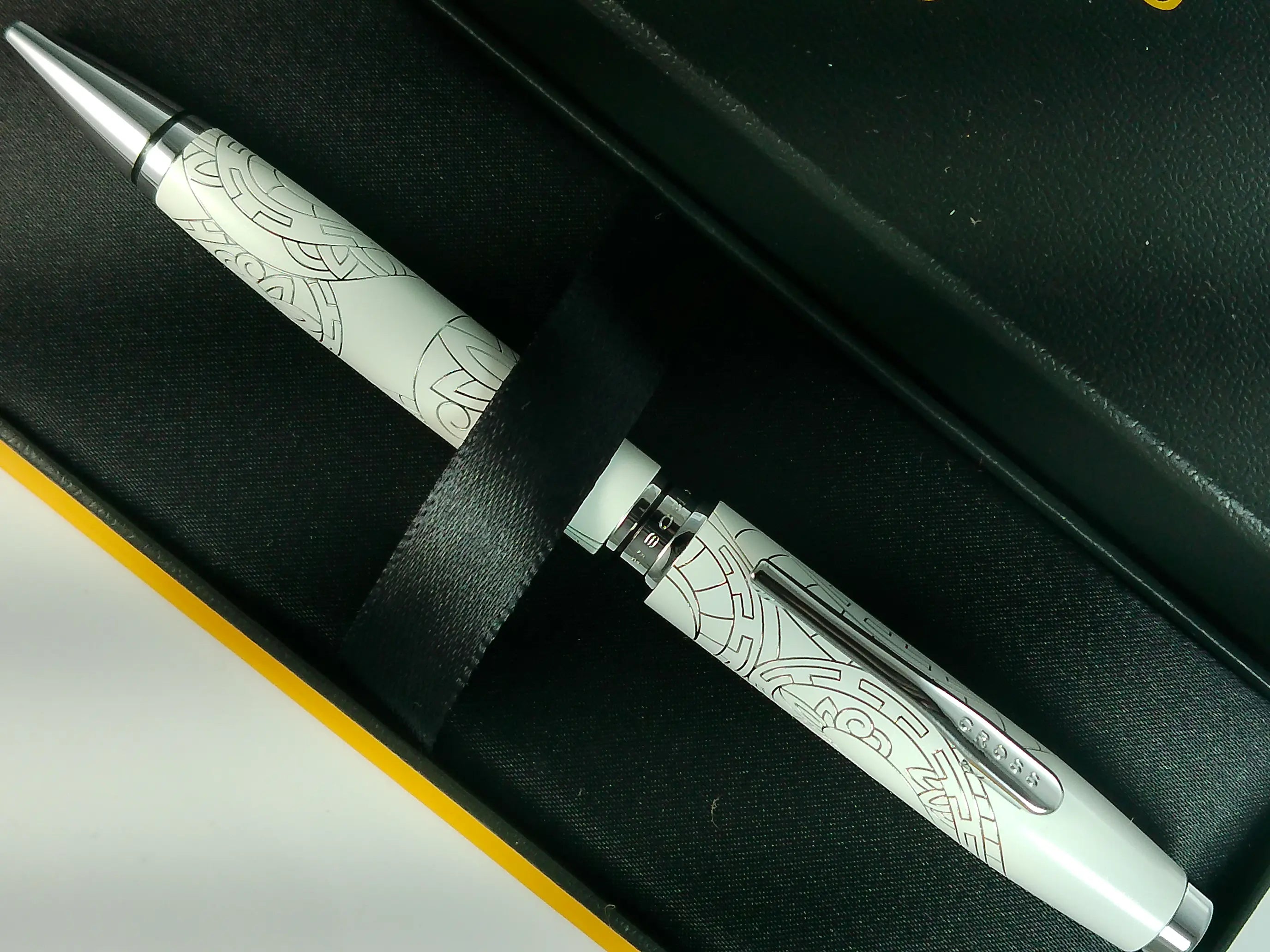 Cross Coventry Zodiac Year of the Snake Pearl White Ballpoint Pen Cross