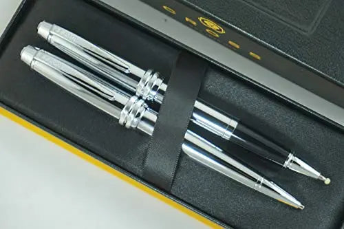 Cross Executive Companion Bailey,Polished Chrome with Cross Signature Diamond Cut Multi-grooved Center Ring Medium Selectip Rollerball Pen & 0.7mm Pencil Set and Name Plate for Engraving Cross
