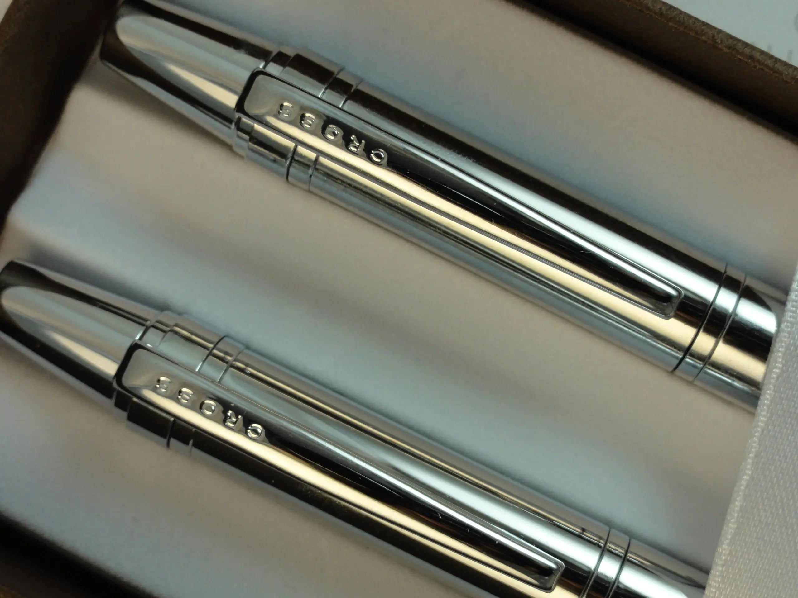 Cross Limited Edition Extremely Polished Chrome Nile Pen Pencil Set - crosspenmall.com