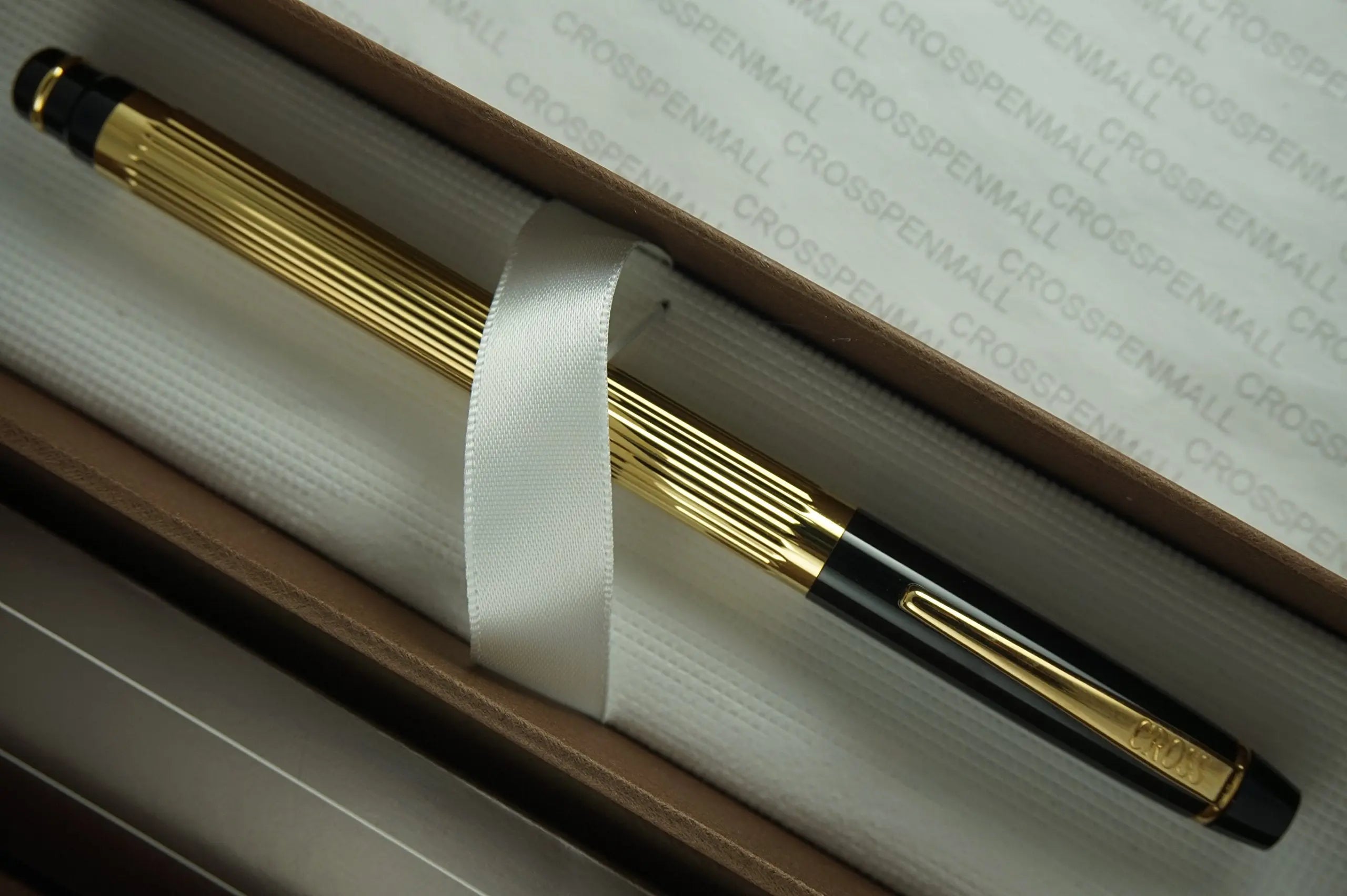 Cross Made in The USA Limited Edition Executive Series Metropolis Black and 22k Gold Rollerball Pen, Made in Lincoln, RI, USA My Store