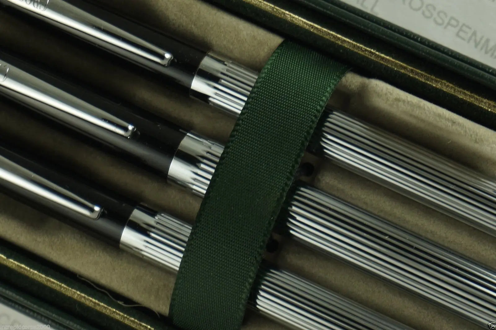 Cross Made in The USA Limited Edition Executive Series Metropolis Tuxedo Rollerball Pen, Ballpoint Pen and 0.5MM Pencil Set Made in Lincoln, RI, USA - crosspenmall.com