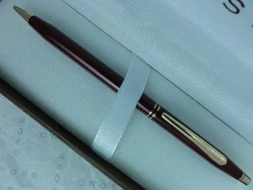 Cross Made in USA Classic Century"Signature Series" Burgundy 0.5MM Pencil with 23K Gold Appointments and Decorative Center Rings crosspenmall.com