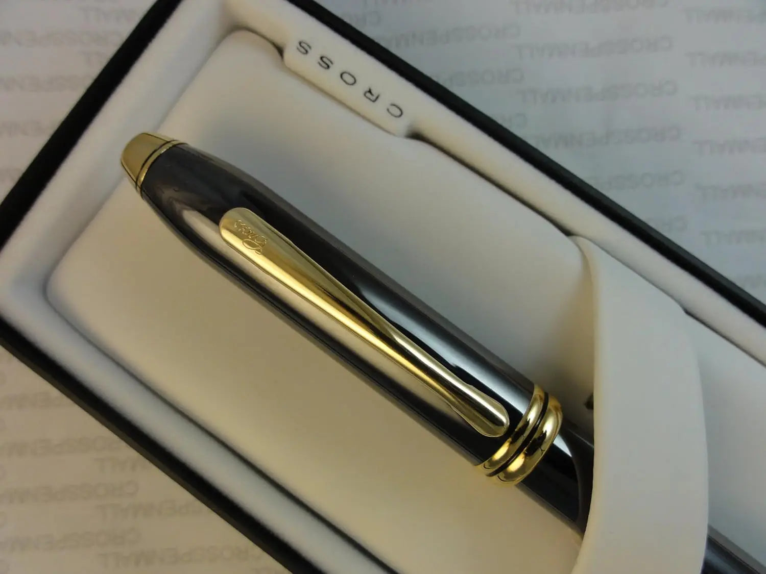 Cross Made in the USA Townsend Titanium 14KT Solid Gold Xf Nib Fountain Pen Cross