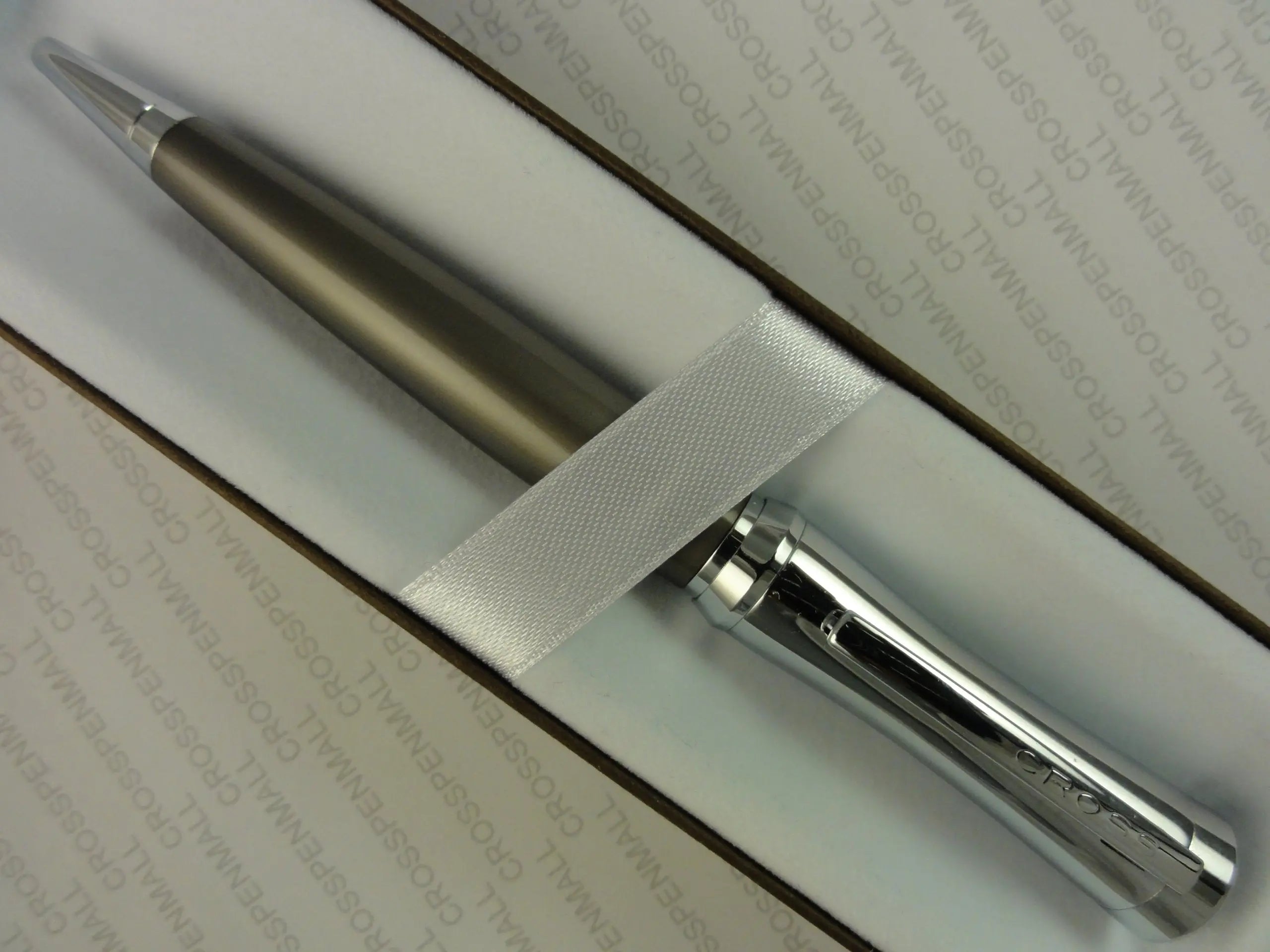 Cross Parasol Curves with Polished Chrome Appointment and Titanium Plate Ballpoint Pen - crosspenmall.com