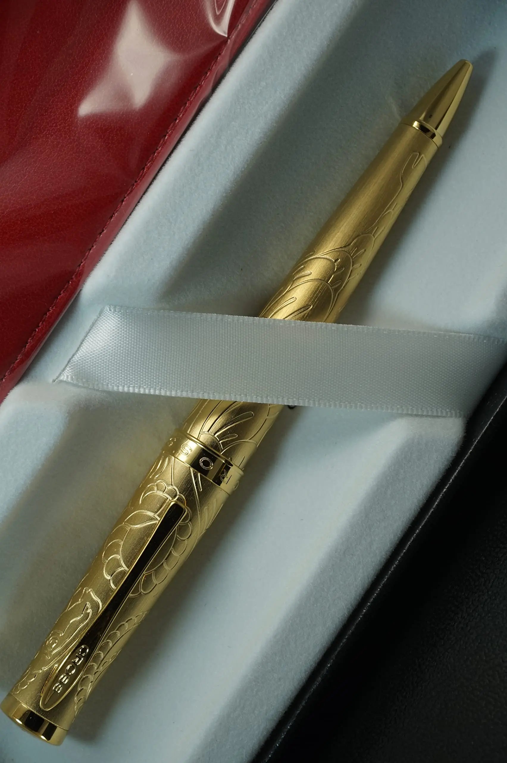 Cross Special Edition Handmade Year of the Goat - 23KT Heavy gold Plate and appointments Ballpoint Pen with Leather Pouch in big Corporate gift box - crosspenmall.com