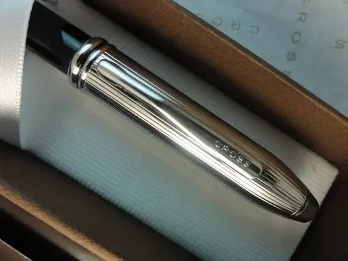 Cross Townsend Black Lacquer Tuxedo Selectip Gel Ink Rollerball Pen - crosspenmall.com