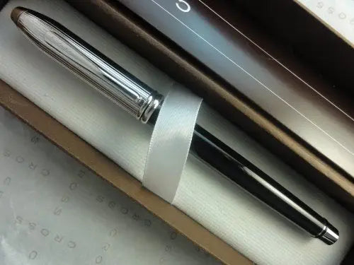 Cross Townsend Black Lacquer Tuxedo Selectip Gel Ink Rollerball Pen - crosspenmall.com