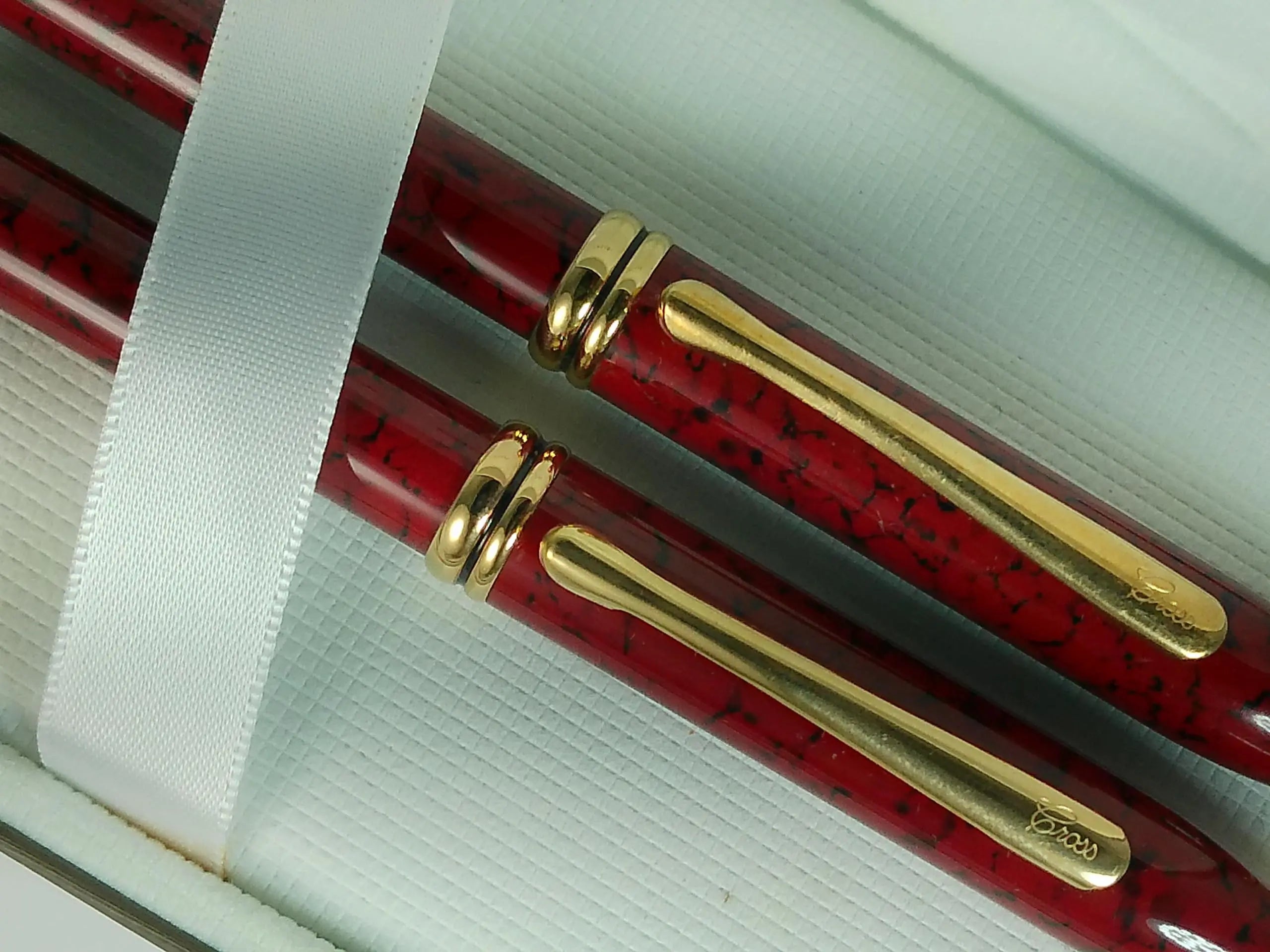 Cross Townsend Cardinal Red Marble and 23KT Gold Ballpoint Pen and 0.5MM Pencil Set, Made in Lincoln, USA Cross