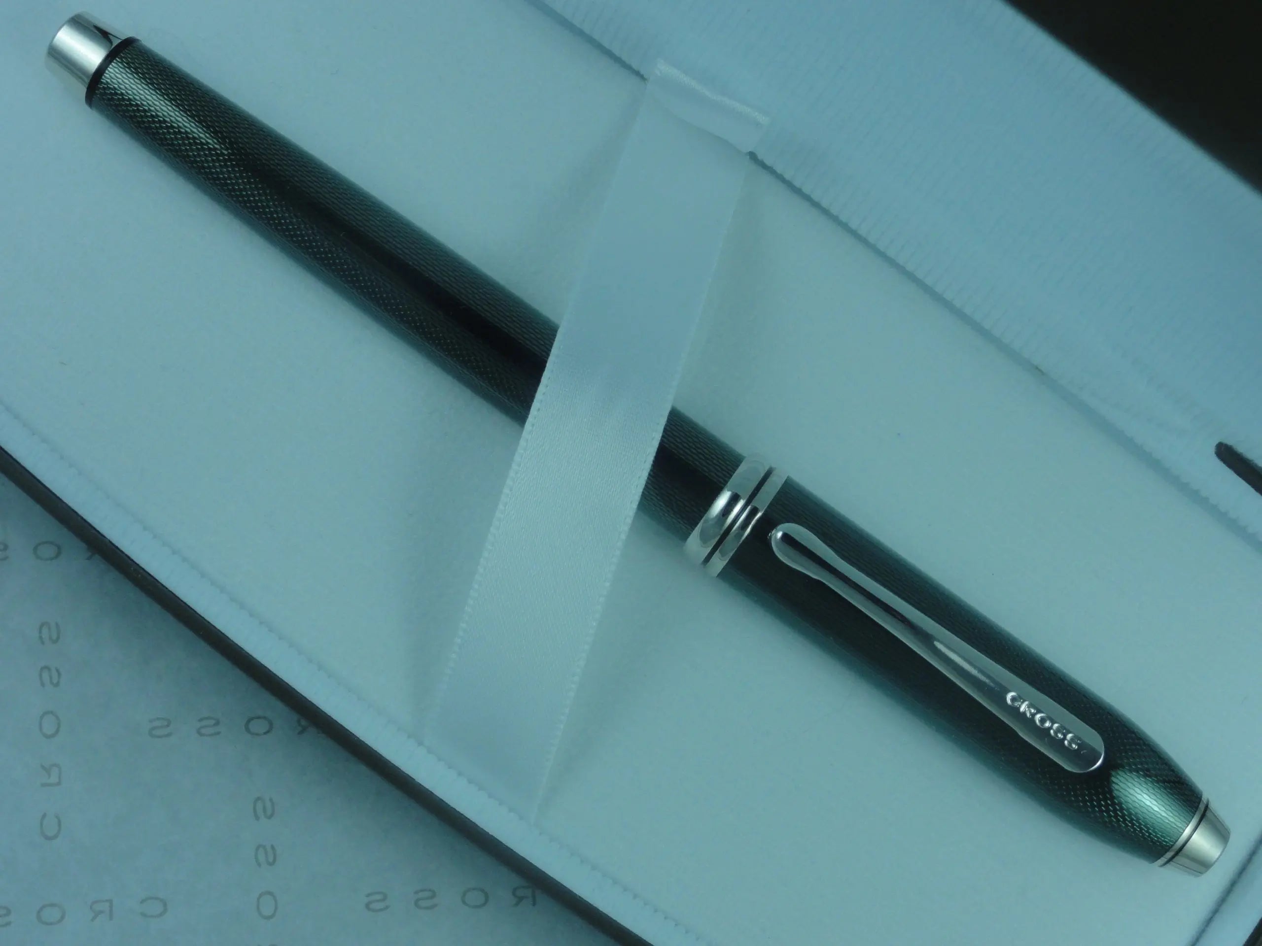 Cross Townsend Limited Edition Quartz Nile Green Townsend Gel Ink Rollerball Pen with Rhodium Appointment. Rare Collectible - crosspenmall.com