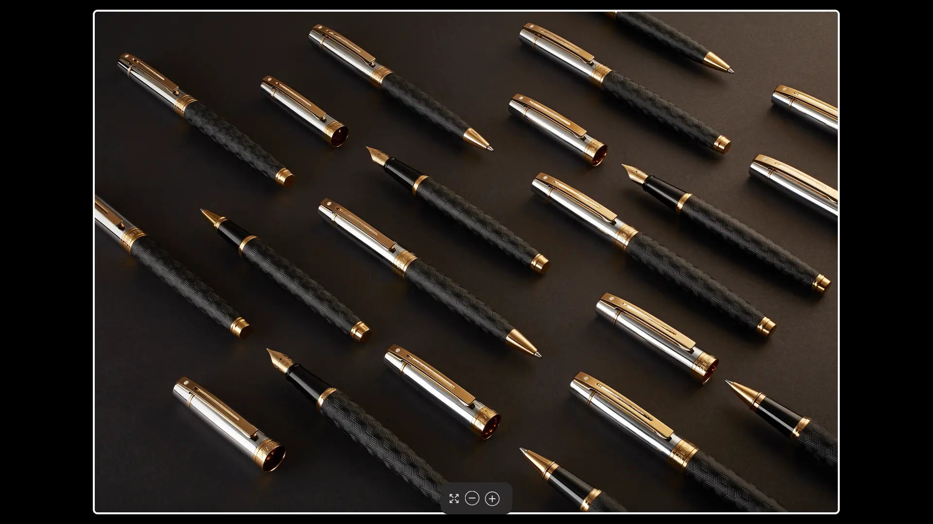 Sheaffer 300 E9347 Diamond-cut Matt Black Barrel and Shiny Chrome Cap with PVD Gold Trims Pen Sheaffer