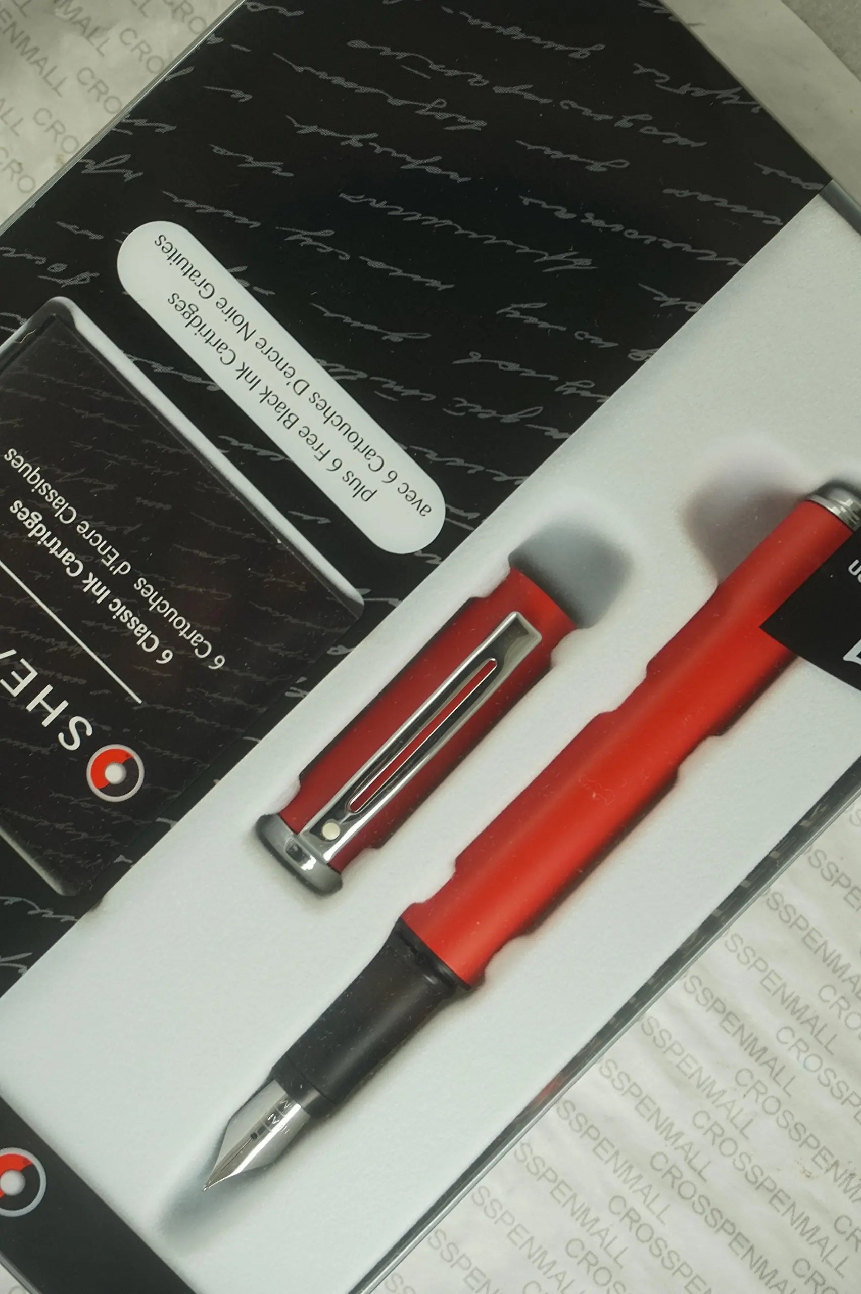 Sheaffer Award Matte Red and polished appointments compact with cylindrical profile Medium nib Fountain Pen with 6 cartridges A great gift for anyone Sheaffer