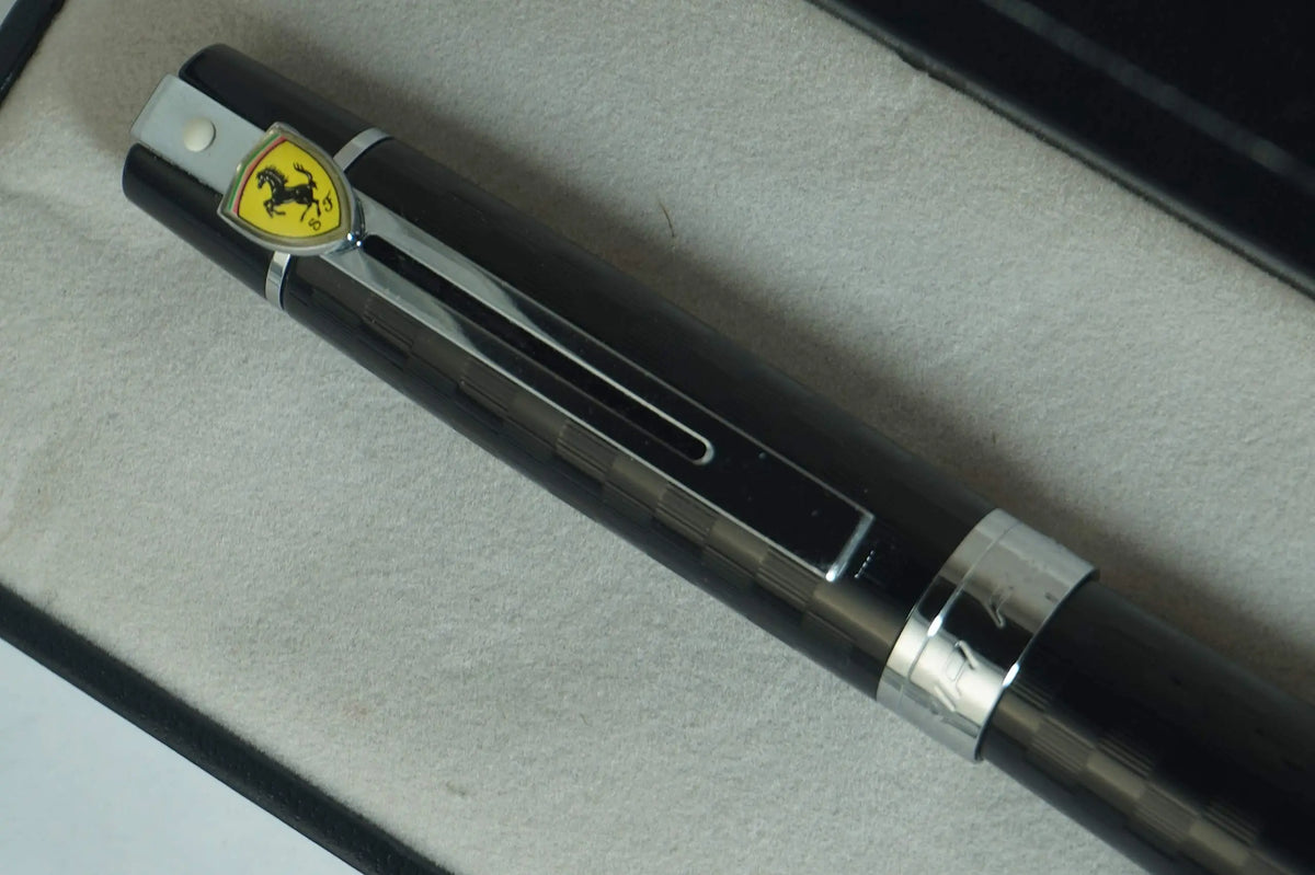 Sheaffer Ferrari 300 Limited Series, with diamond cut Chequered Flag Engraving Medium Point Fountain pen cross