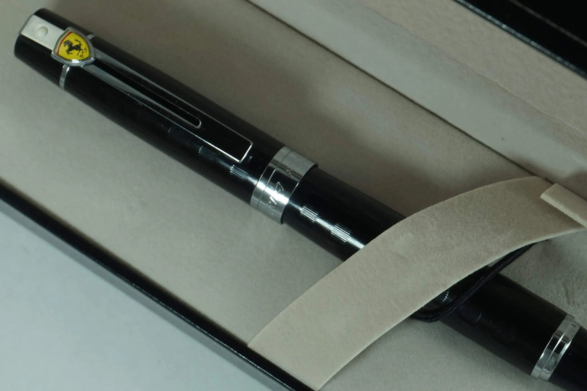 Sheaffer Ferrari 300 Limited Series, with diamond cut Chequered Flag Engraving Medium Point Fountain pen cross