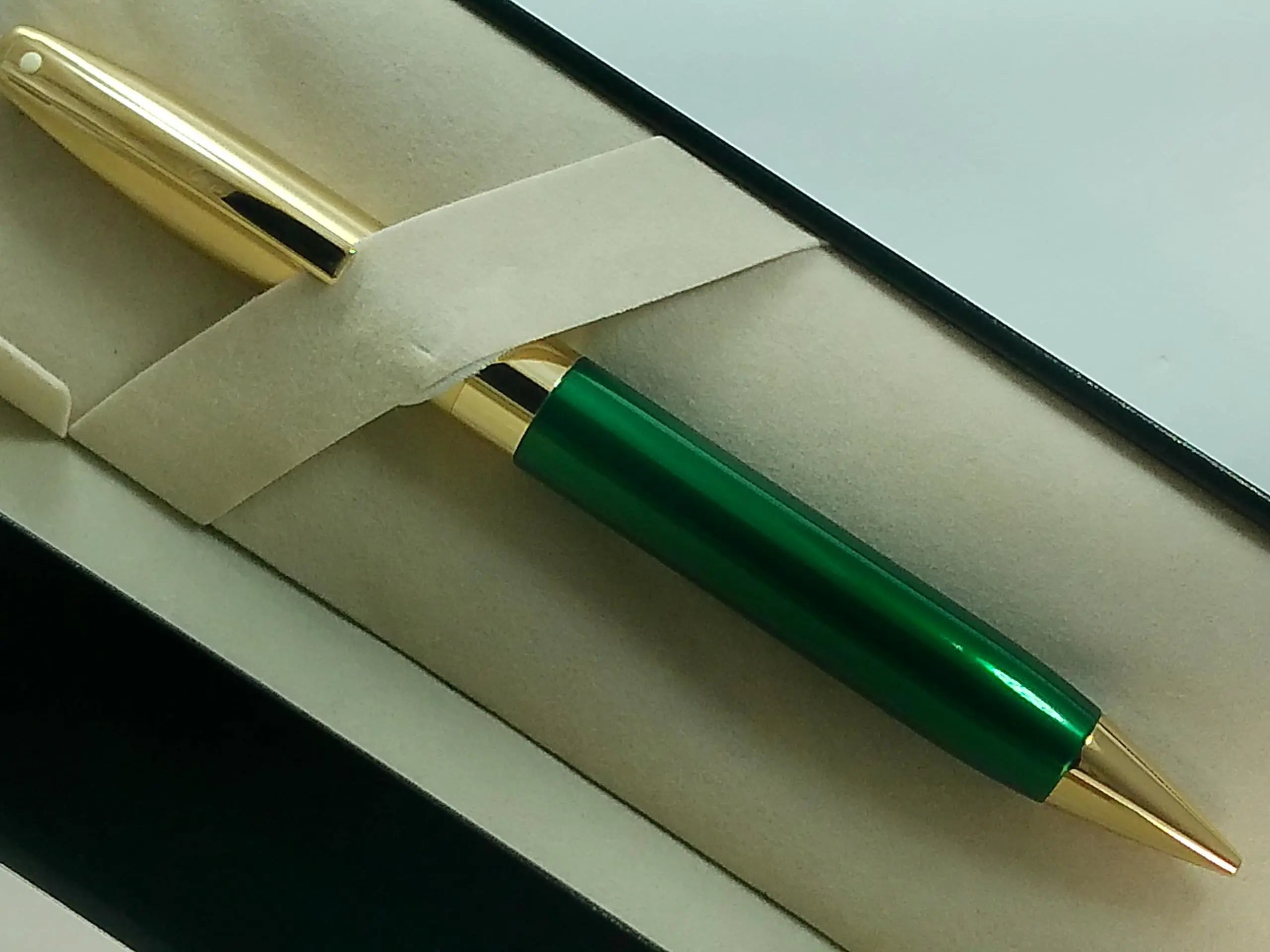 Sheaffer Legacy Heritage Mechanical Pencil, 0.5mm, Royal Green Lacquer, 22KT Gold, USA Made Sheaffer