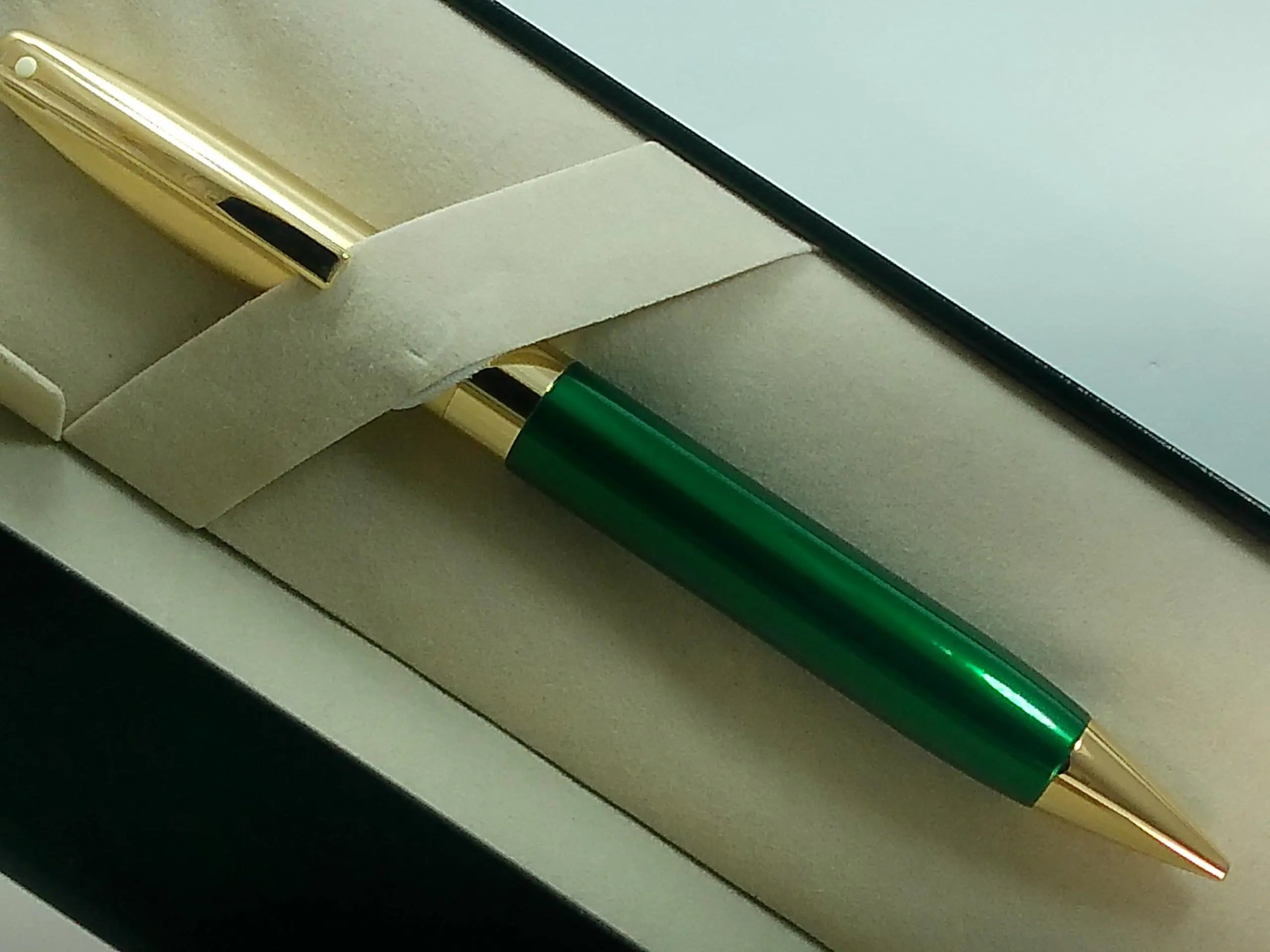 Sheaffer Legacy Heritage Mechanical Pencil, 0.5mm, Royal Green Lacquer, 22KT Gold, USA Made Sheaffer