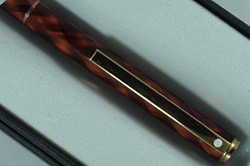 Sheaffer Rare Made in the USA Signature Slim Classic Fashion criss-cross Tartan plaid Red wood Barrel and cap, and gold plated Ballpoint Pen. Sheaffer