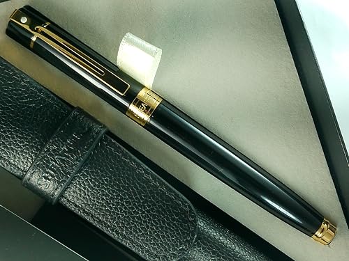 Sheaffer 300 Glossy black with Gold Trim Pen and Leather Pouch Gift Set Sheaffer