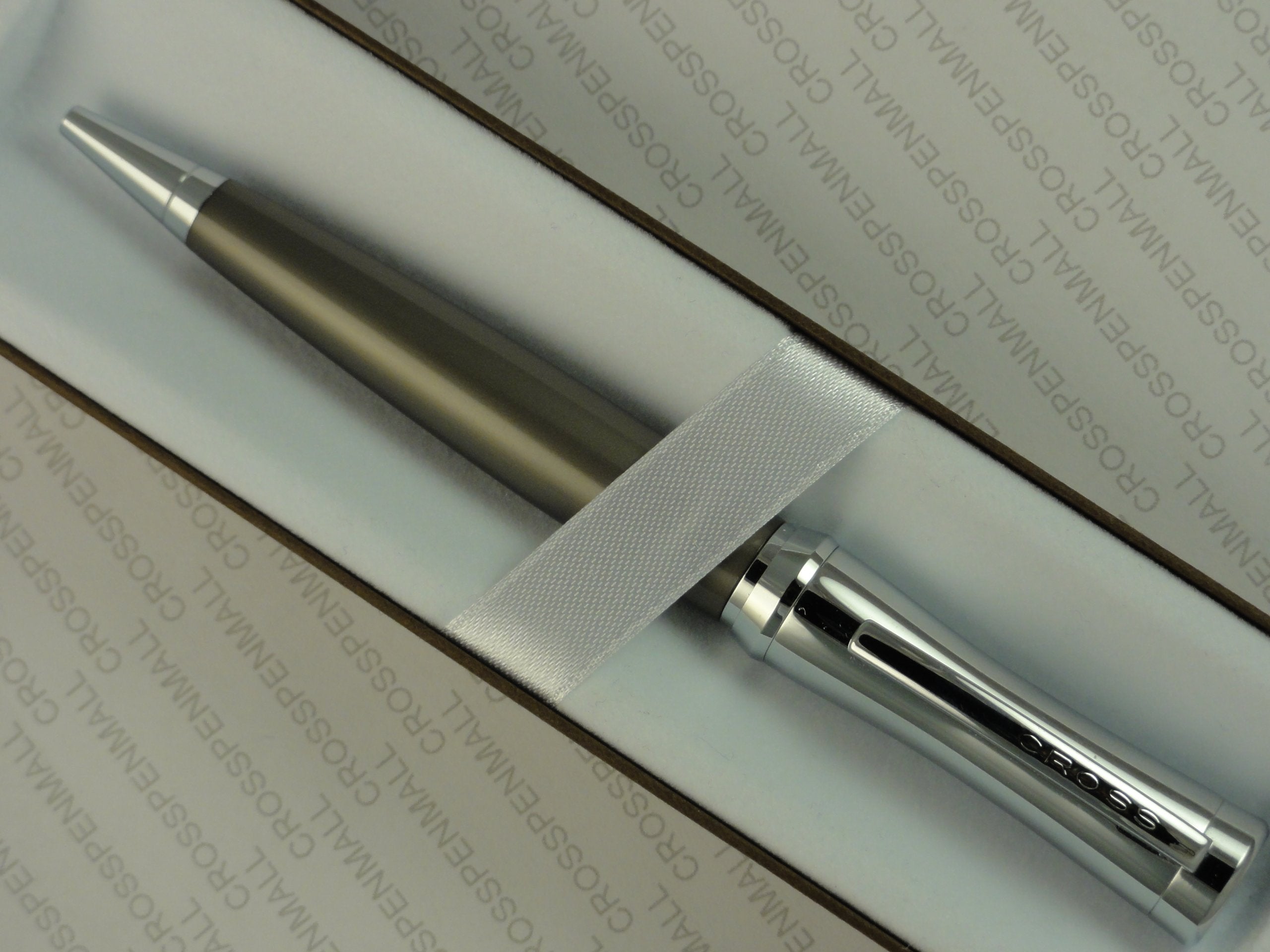 Cross Parasol Curves with Polished Chrome Appointment and Titanium Plate Ballpoint Pen - crosspenmall.com