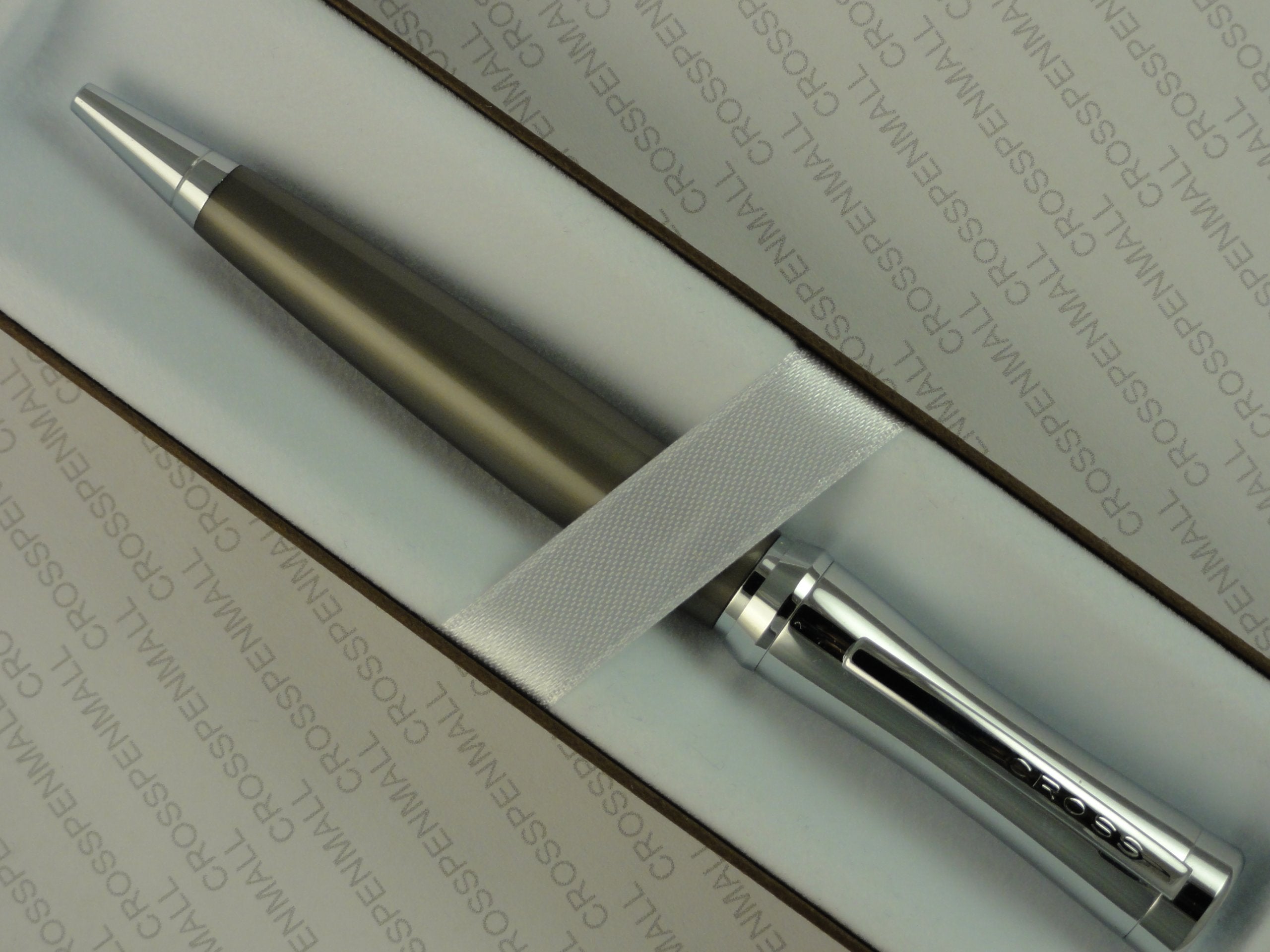 Cross Parasol Curves with Polished Chrome Appointment and Titanium Plate Ballpoint Pen - crosspenmall.com