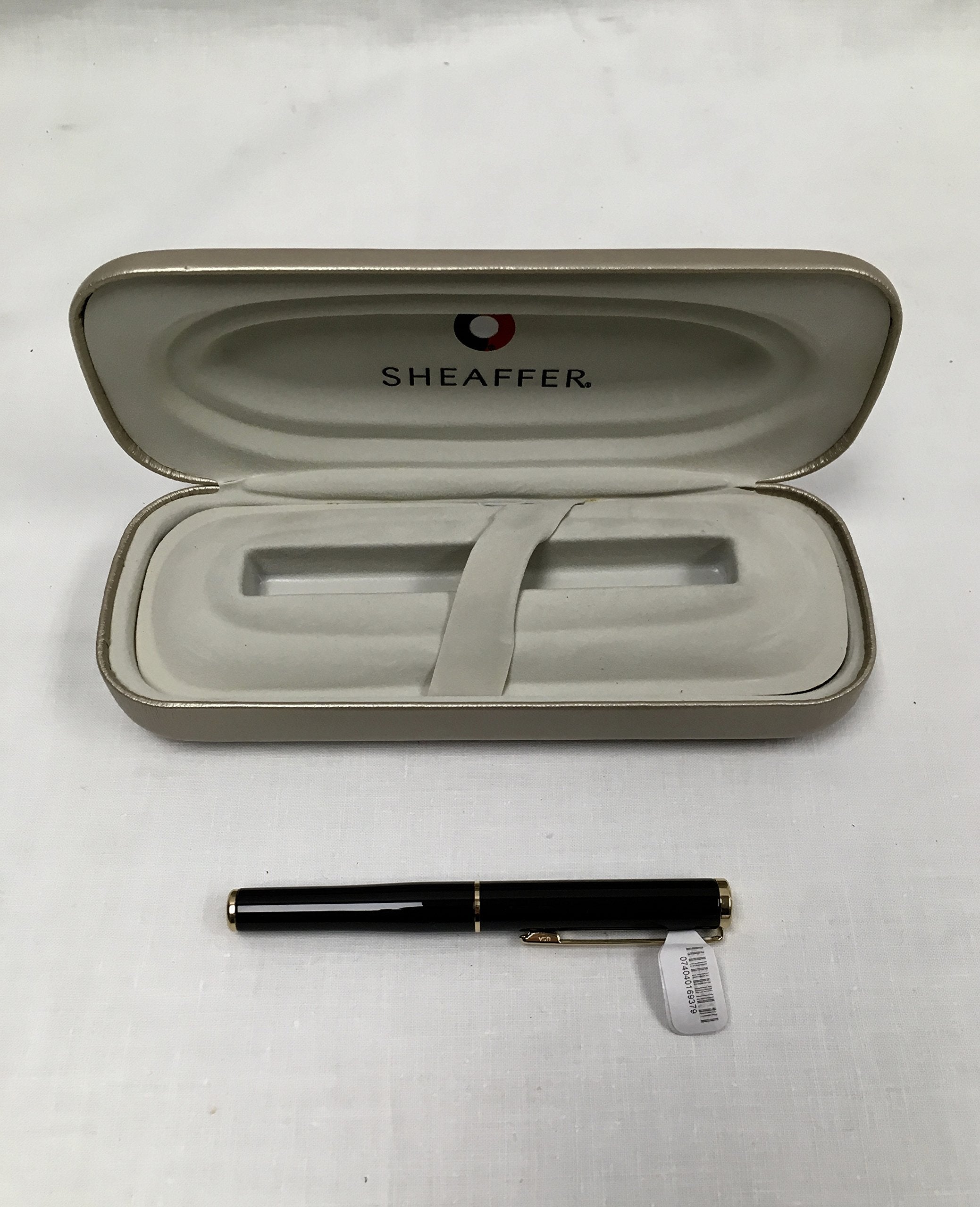 Sheaffer Agio Compact Fountain Pen Medium Nib with Cartridges, Black Lacquer Finish with 22K Gold Plate Trim (SH/9002-0) - crosspenmall.com