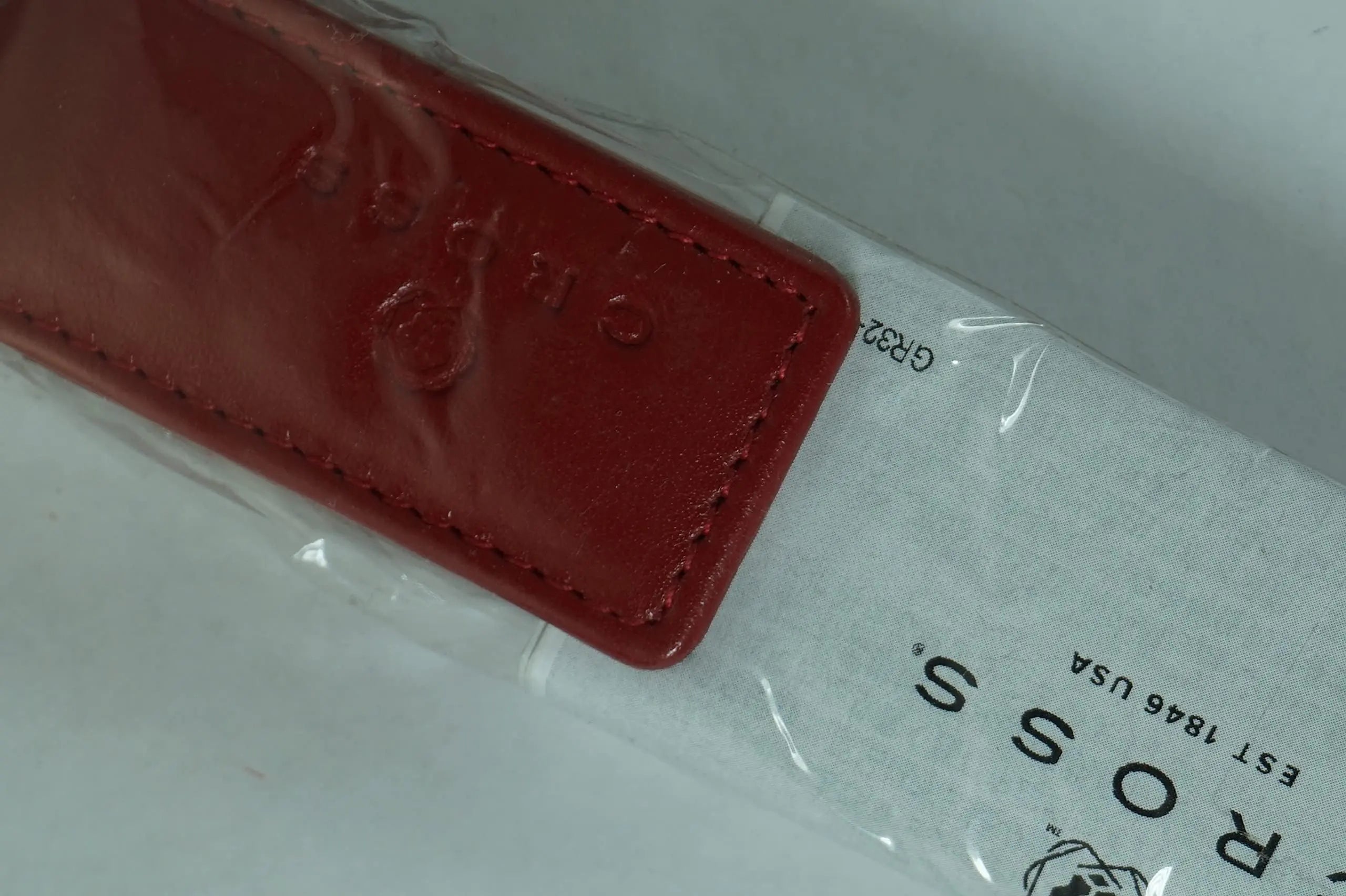 A.T. Cross Cross Full Grain Burgundy red Leather with Matching Thread Color Combinations, Single Flip Top Pen Pouch with Secure snap, Can Accommodate Any Cross Pen - crosspenmall.com