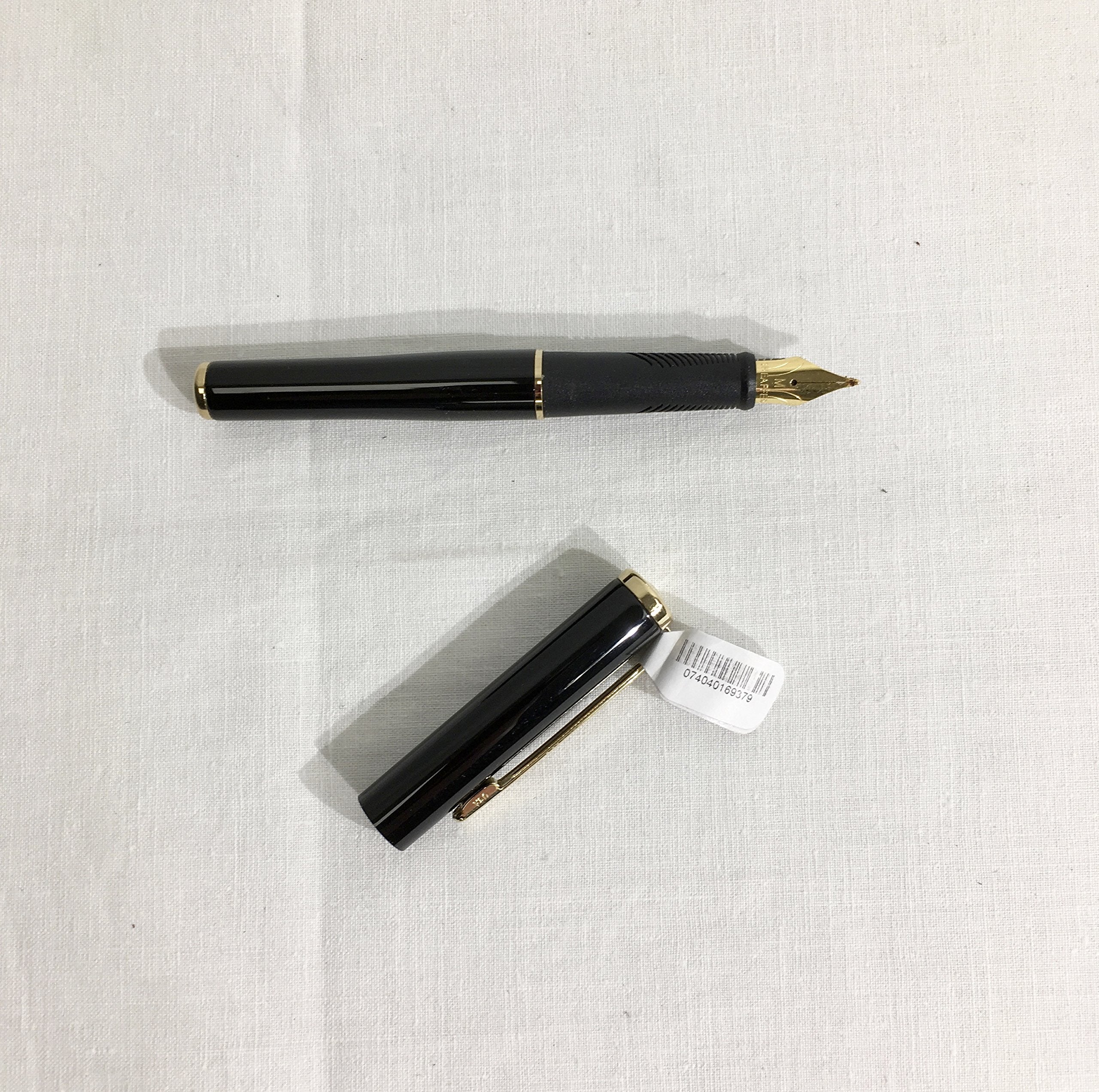 Sheaffer Agio Compact Fountain Pen Medium Nib with Cartridges, Black Lacquer Finish with 22K Gold Plate Trim (SH/9002-0) - crosspenmall.com