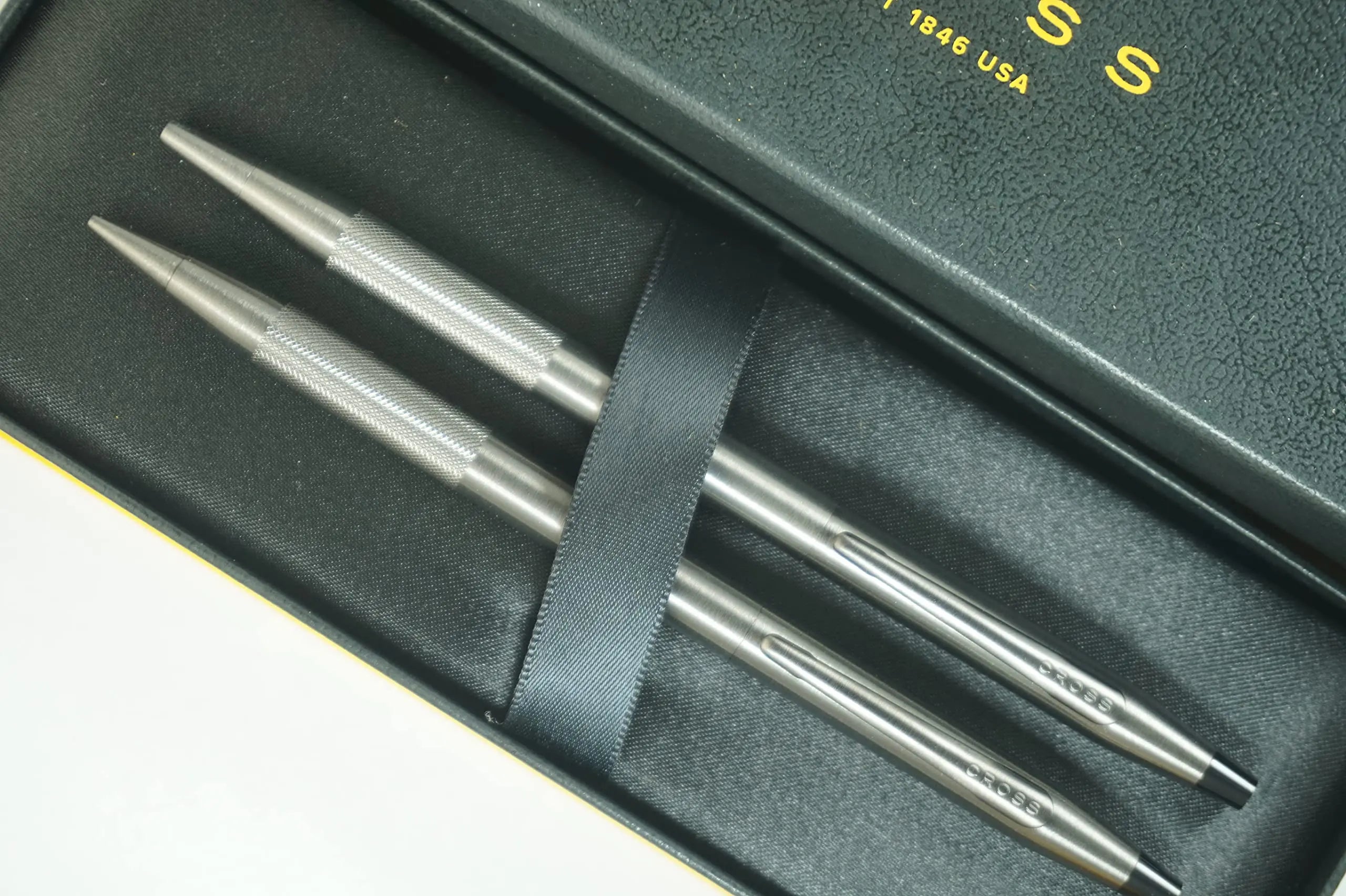 AT CROSS Cross Century Classic Titanium Gray finishes with a Band of Diamond Cut Micro-Knurl Detailing Barrel Ballpoint Pen and 0.7MM Pencil Set Cross