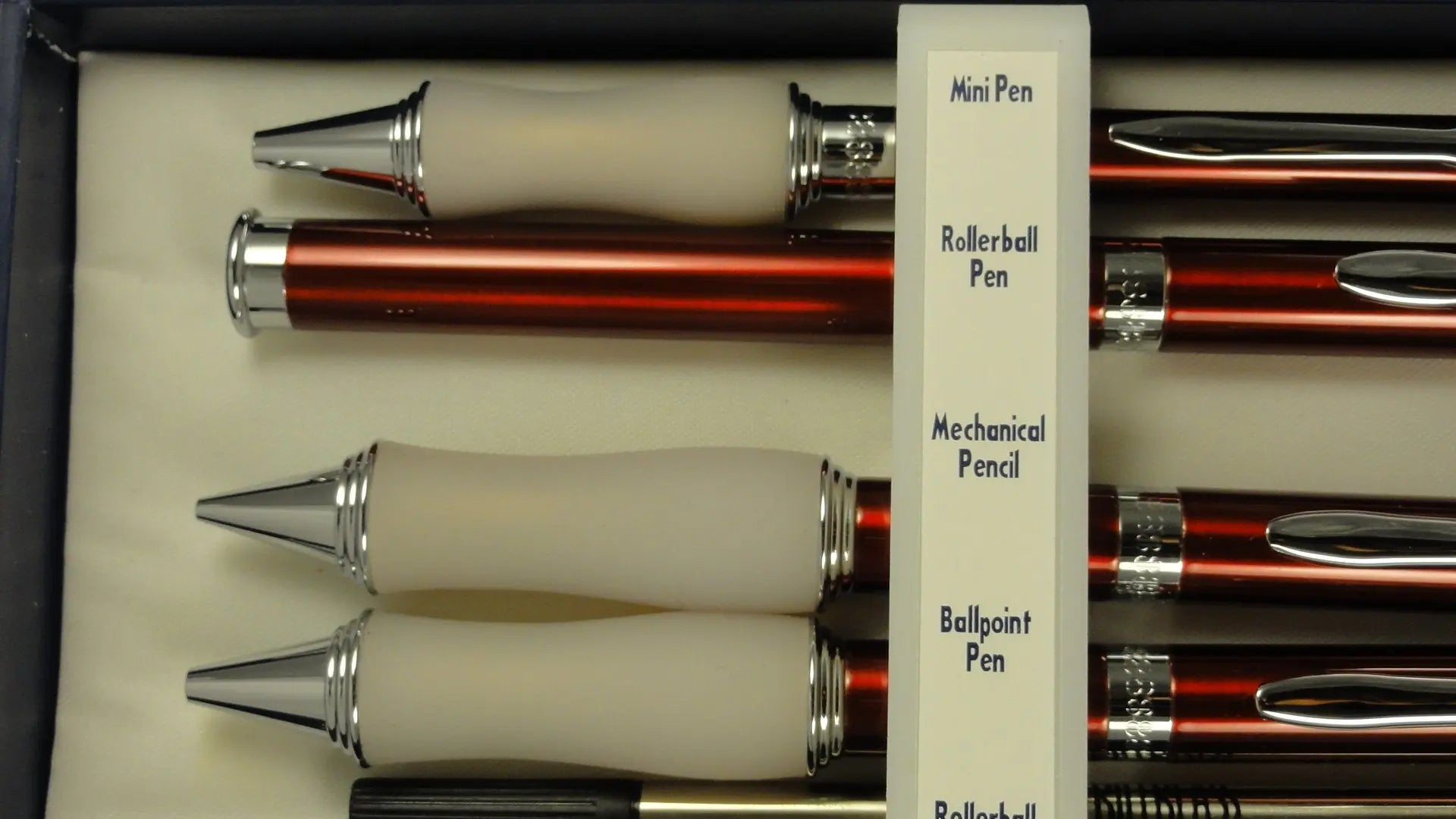 Cross Bill Blass Burgundy 4-piece Pen & Pencil Gift Set Bill Blass