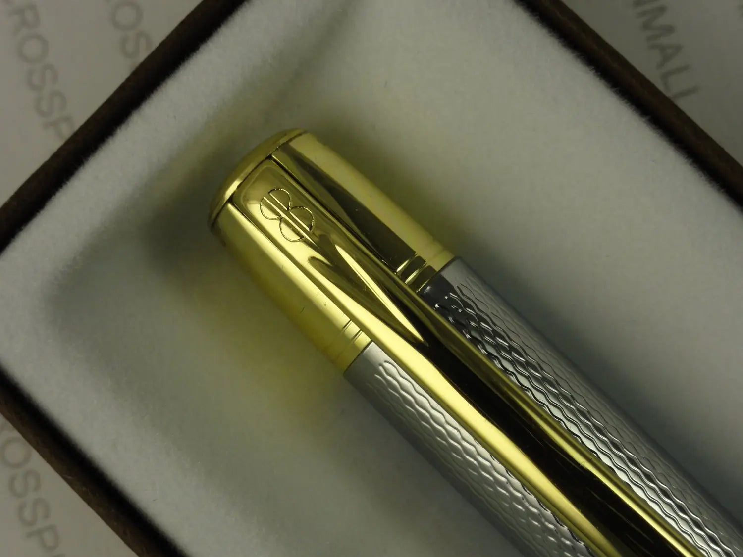 Cross Bill Blass Feathered Diamond Pattern Designer with 23KT Appointments 0.9mm Continuous Twist Lead Pencil crosspenmall.com