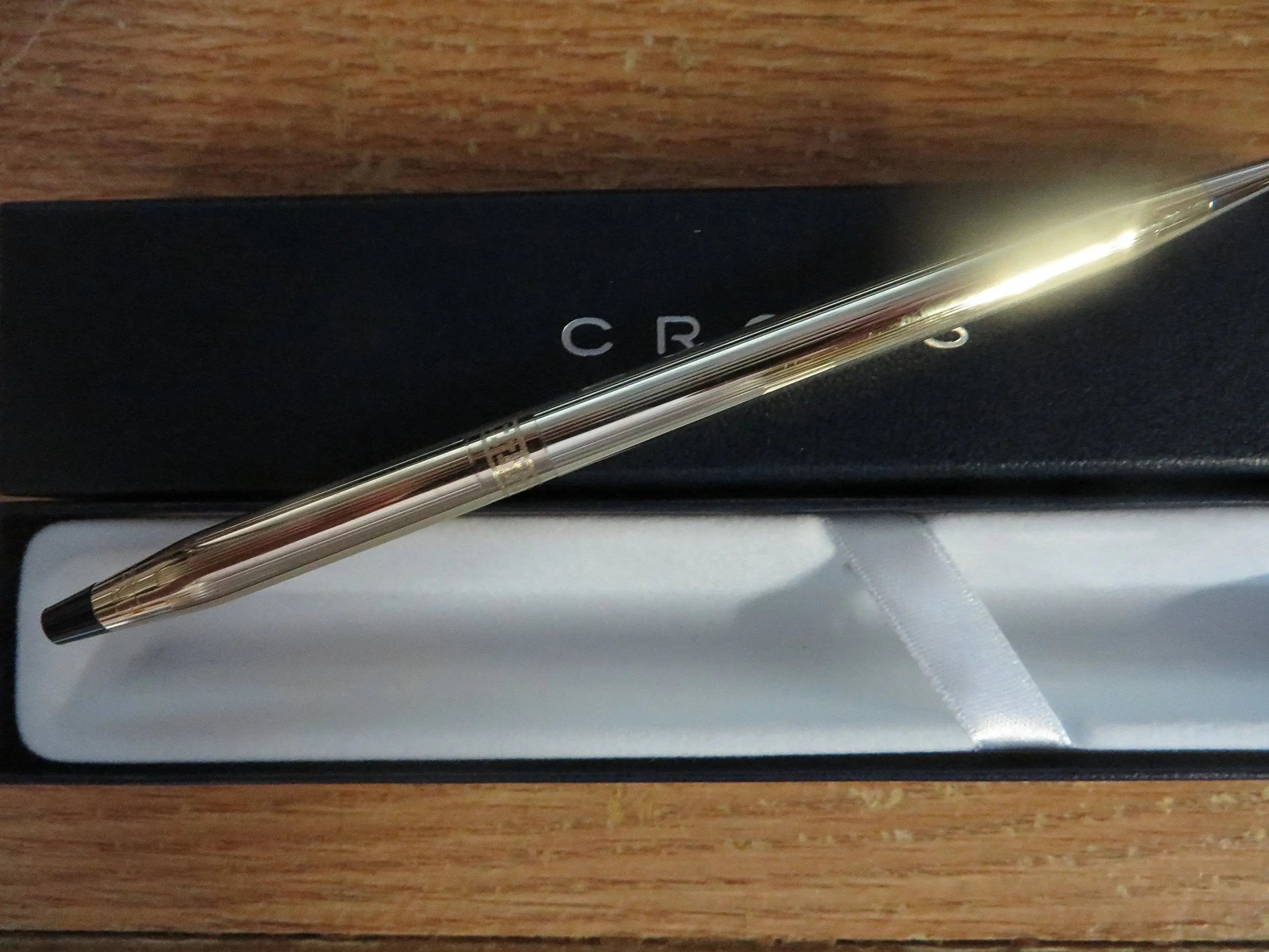 Cross Century Classic Ladies Line Rolled 10k Gold Filled Pen Made in USA - crosspenmall.com