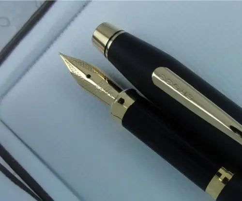 Cross Century II Made in The USA Matte Black with Solid 18k Medium Nib Fountain Pen! Very Rare My Store