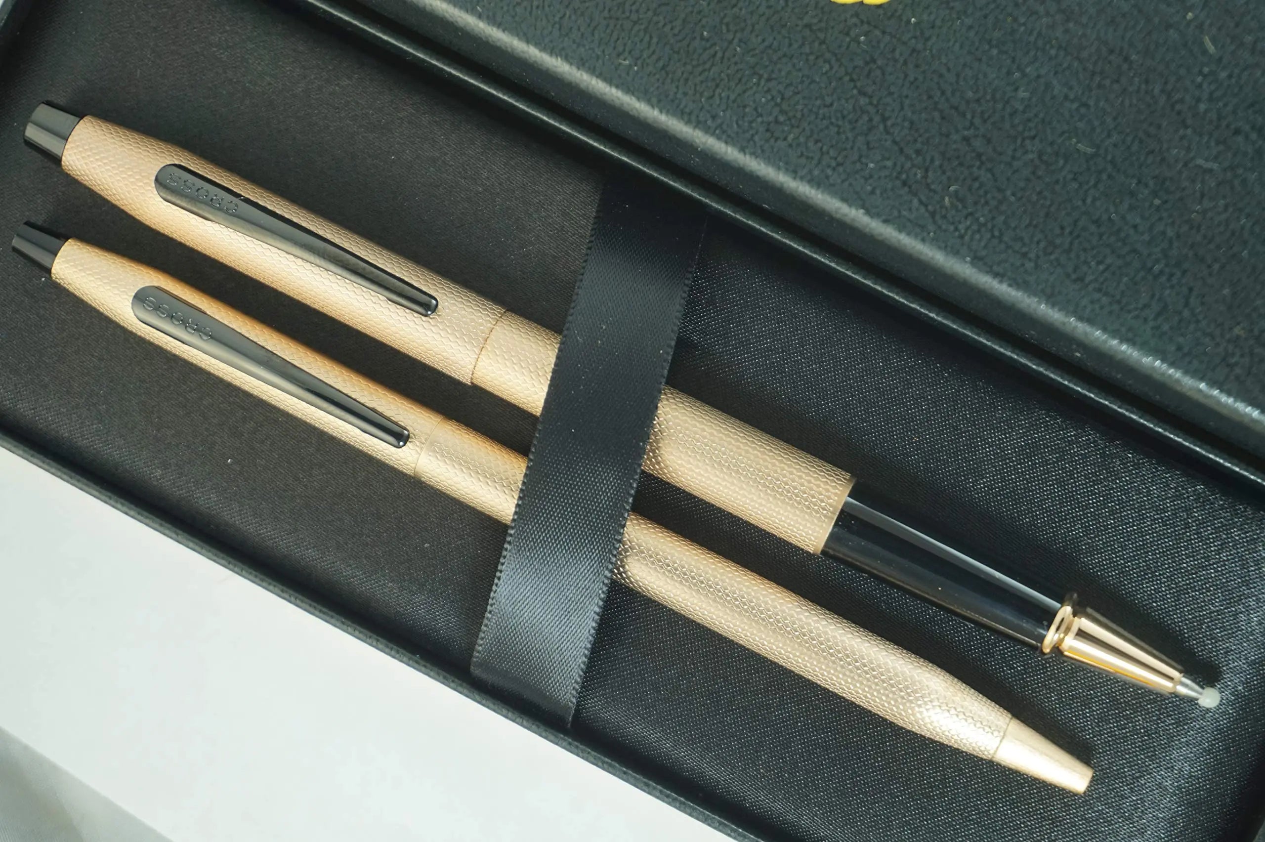 Cross Classic Century Limited Collections with Diamond Cut PVD Rose Gold Barrel and Contrasting PVD Appointments Duo of Selectip Rollerball Pen & Ballpoint Pen Cross