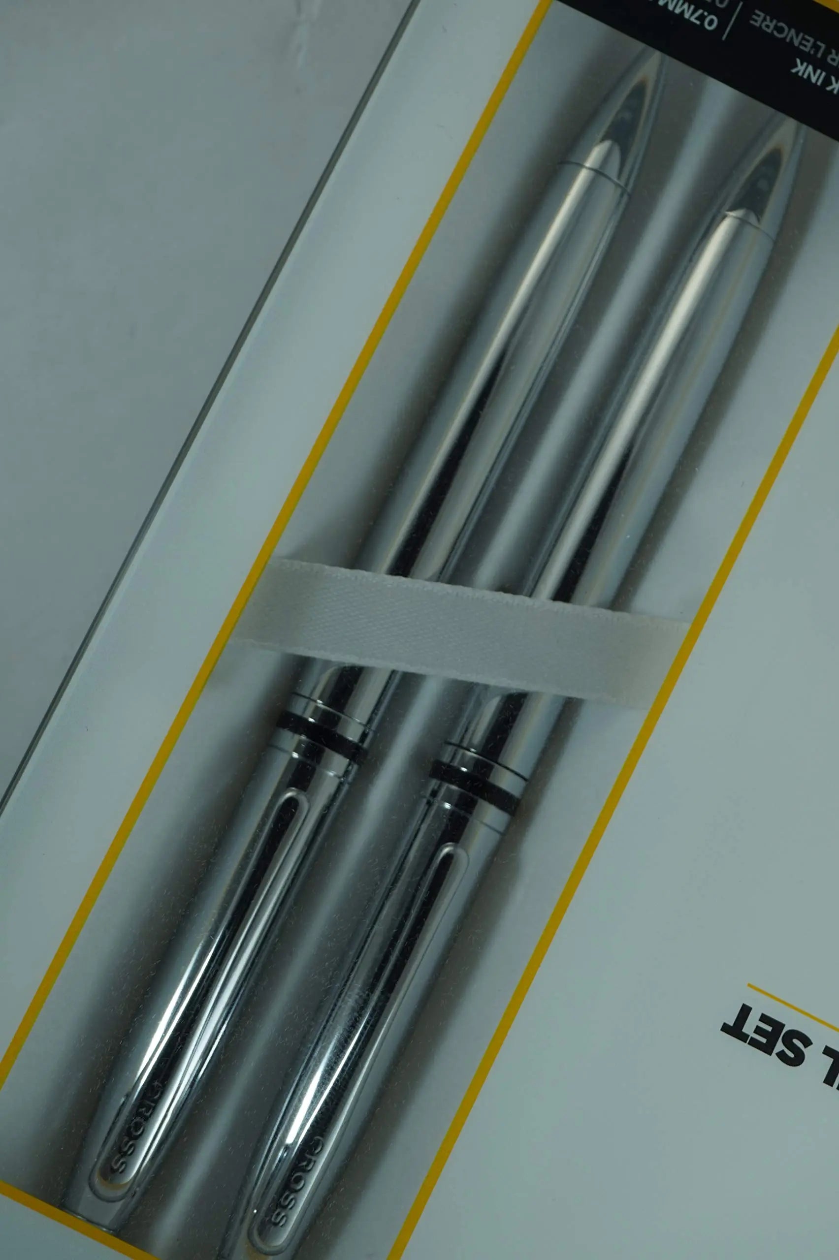 Cross Classic Executive Companion Avatar with Extremely Polished Lustrous Chrome Barrel & Appointments,Distinctive Special Signature center Rings, Pen and 0.7MM Pencil Set Cross