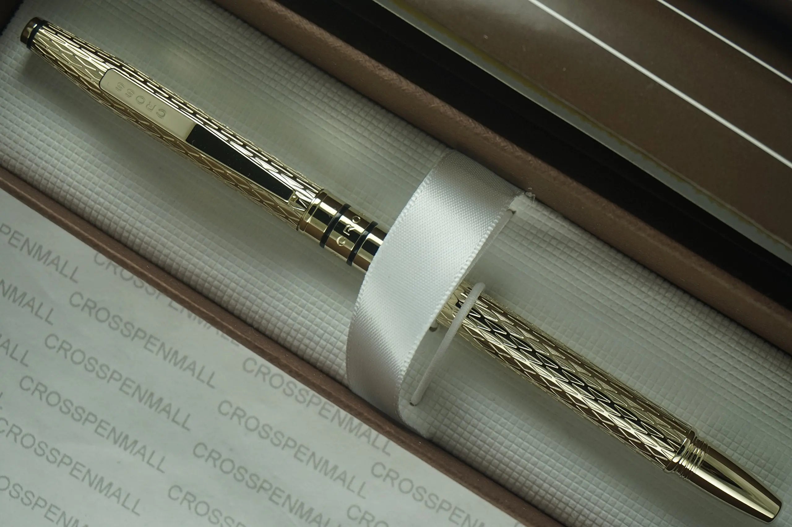 Cross Classic Silhouette Spire with Diamond Etchings, Sleek, Faceted Clips , Golden Shimmer Appointments , Titanium Alloy with Solid 18k Gold Medium Nib Fountain Pen. Cross