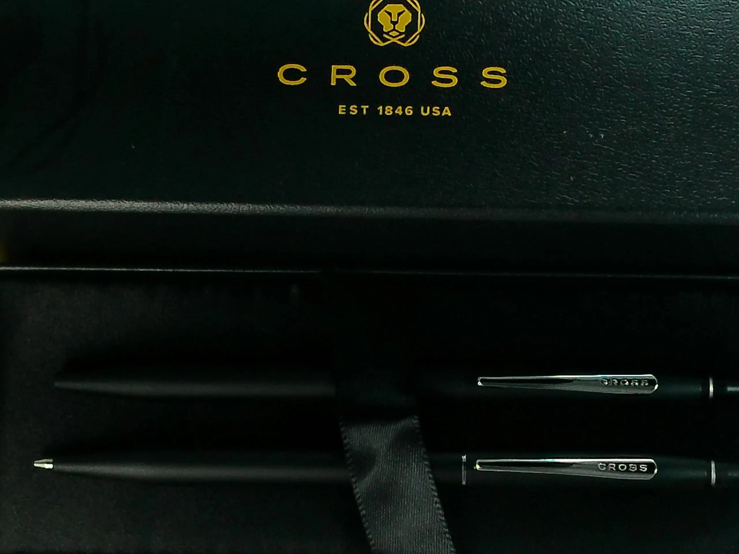 Cross Click Classic Black Refillable Ballpoint Pen and 0.5MM Mechanical Pencil Set in in Premium gift box Cross