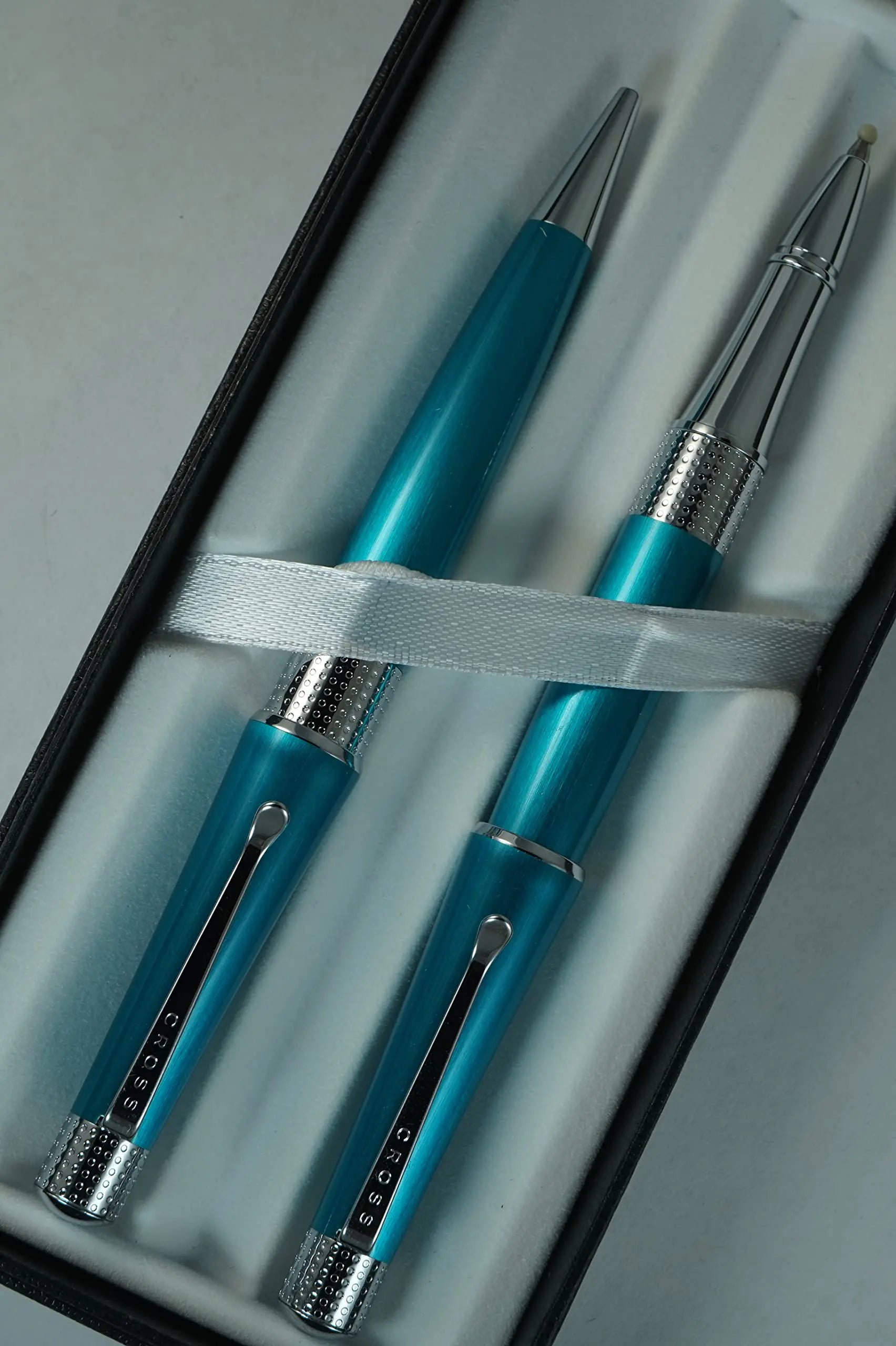 Cross Collection Beverly Pearlescent Teal Lacquer with signature pronounced center Band Selectip Rollerball Pen and Ballpoint Set - crosspenmall.com