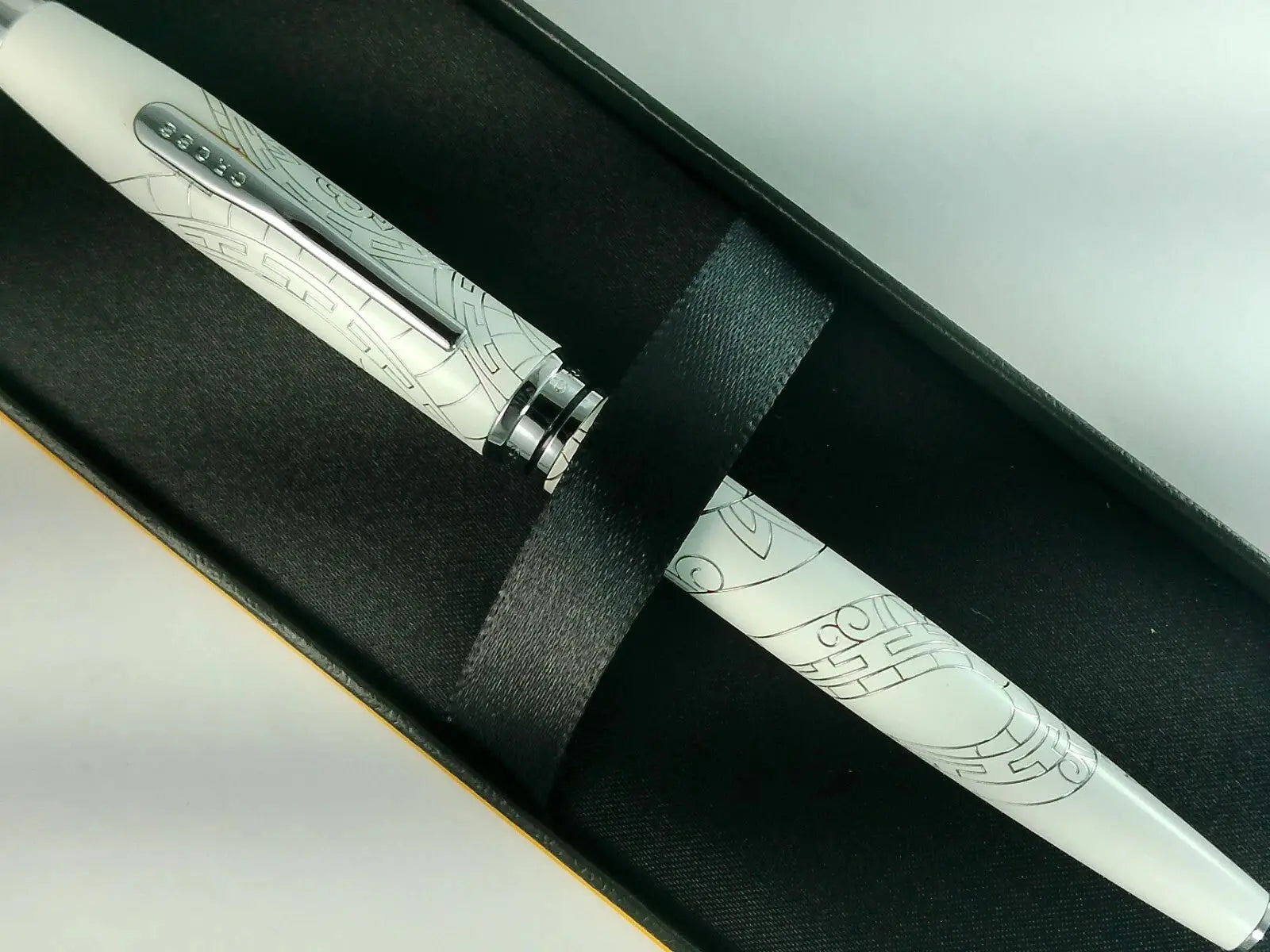 Cross Coventry Year of the Snake Pearl White Lacquer Fountain Pen, Engraved Snake Design Cap and Barrel Cross