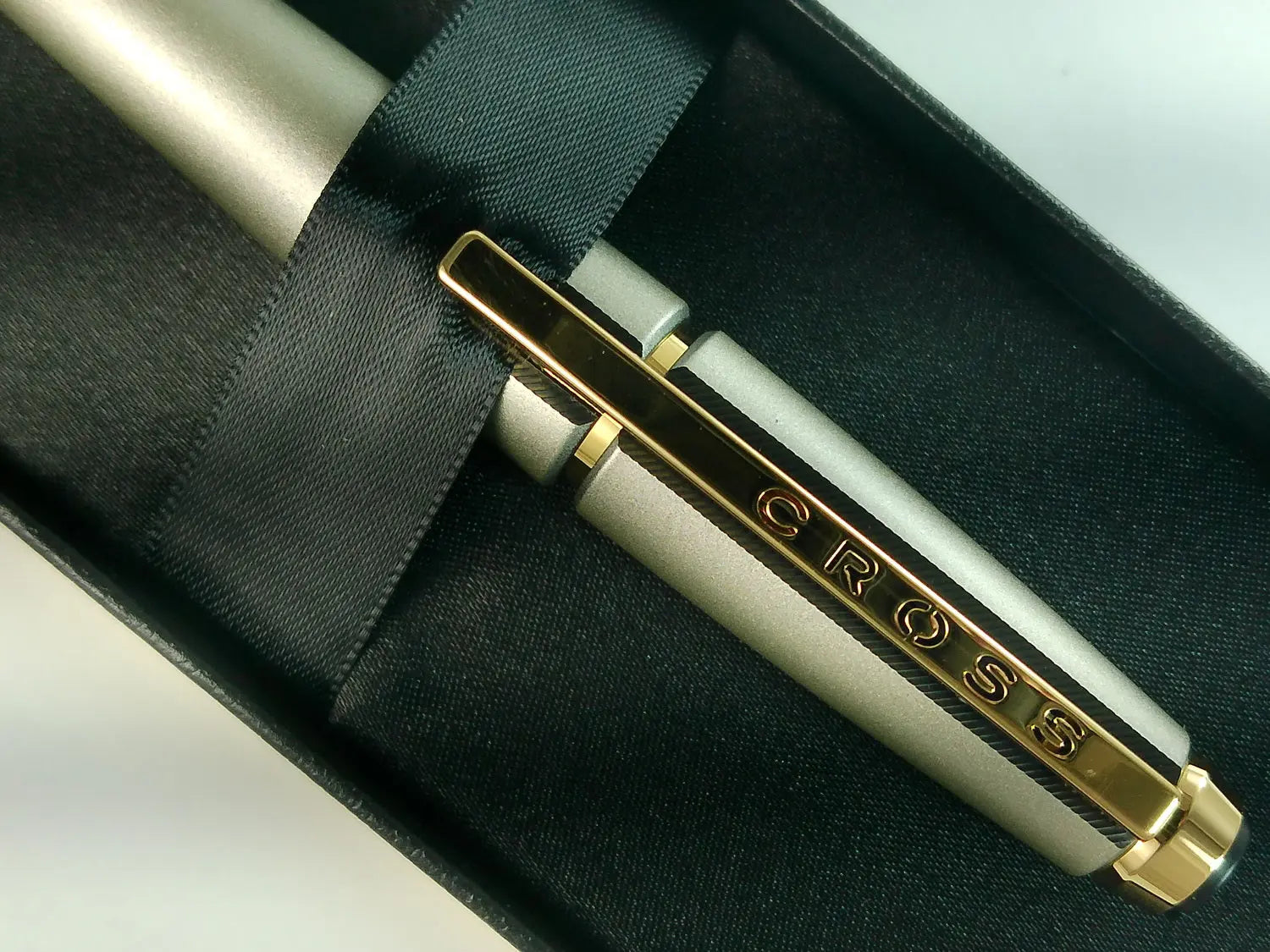 Cross Edge™ Sonic Titanium Lacquer with Gold PVD Appointments Selectip® Rollerball Pen Cross