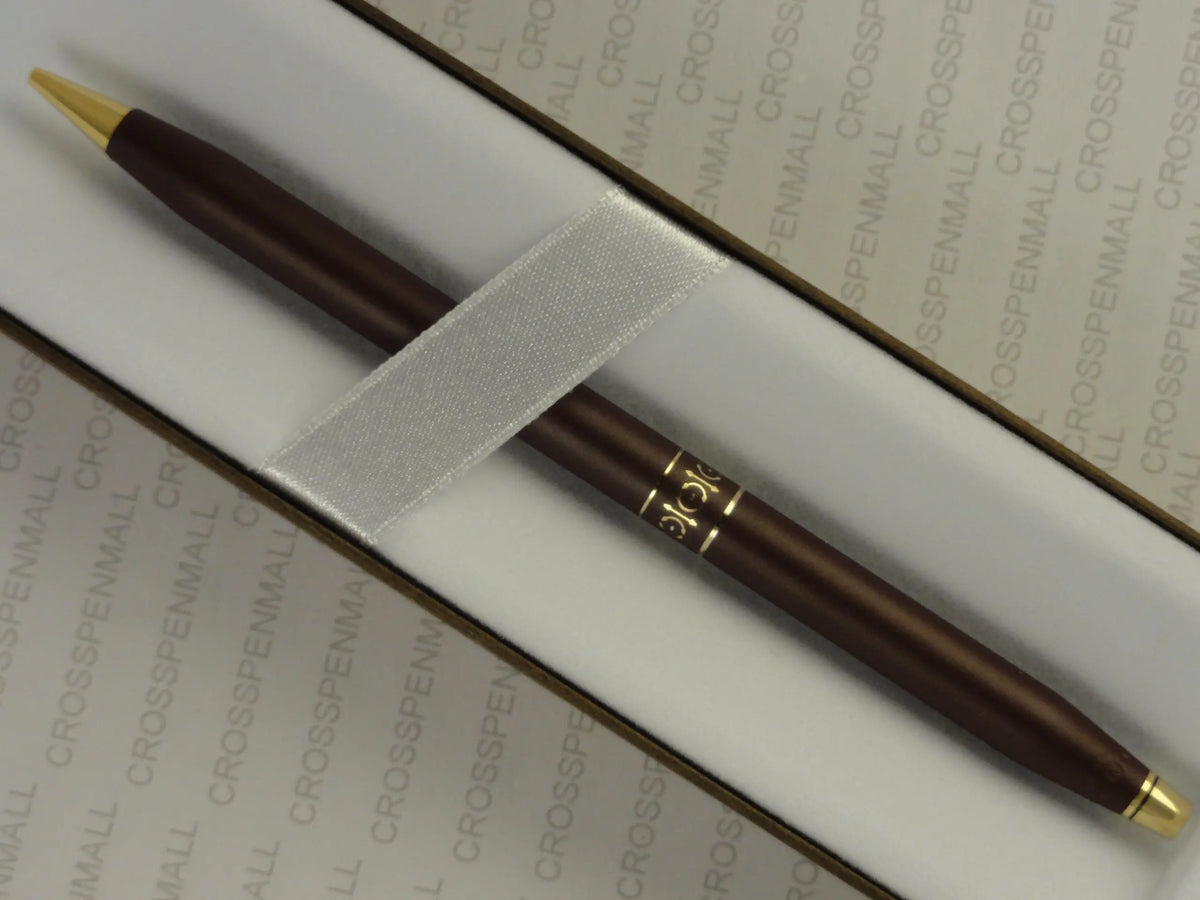 Cross Made in The USA Century Classic Ladies with Gold Velvet Mid-Ring, Burgundy Barrel, and 14KT Gold Appointments 0.5mm Pencil cross