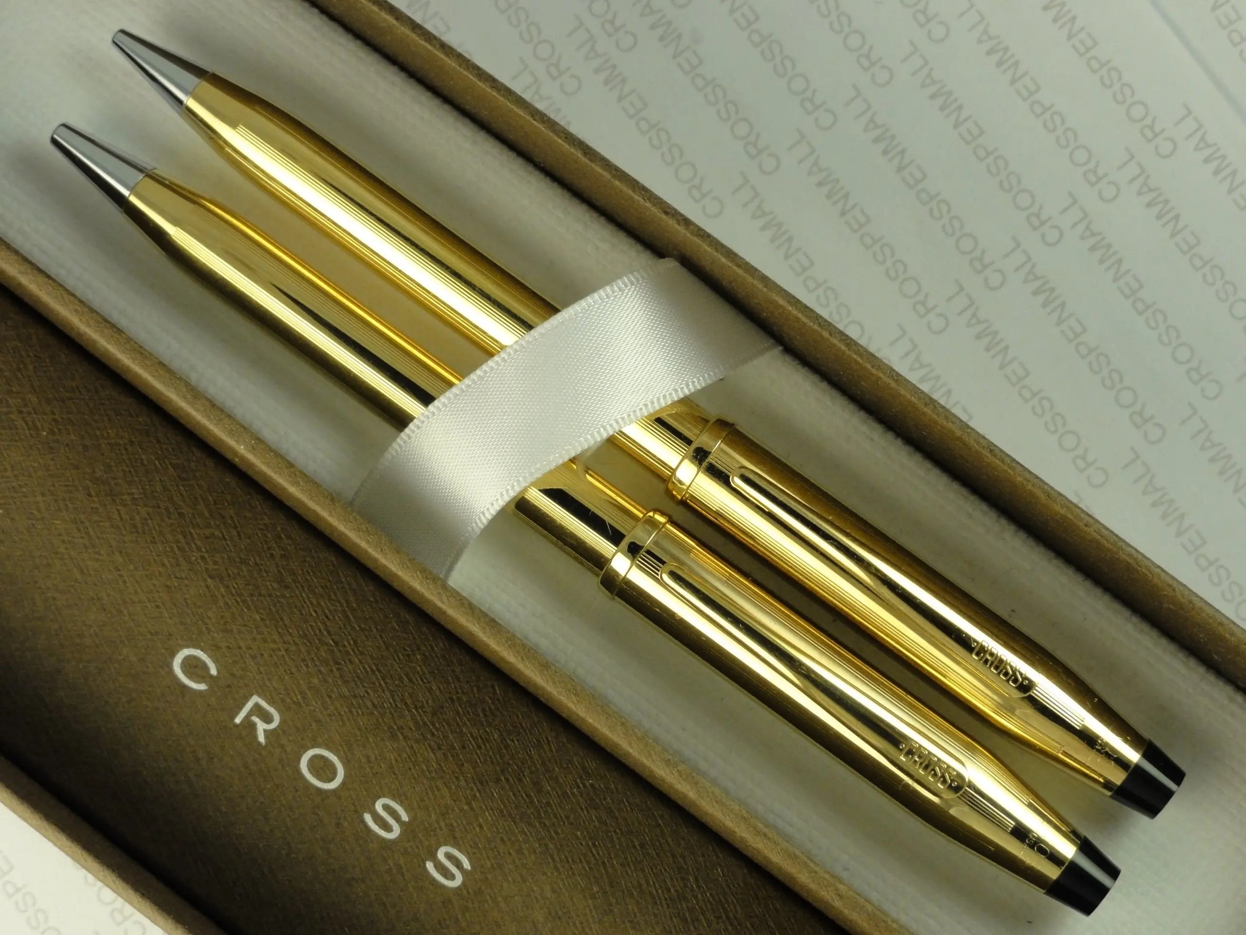 Cross Made in The USA Century II 10K Gold Rolled/Filled Ballpoint Pen & 0.5MM Pencil Set crosspenmall.com